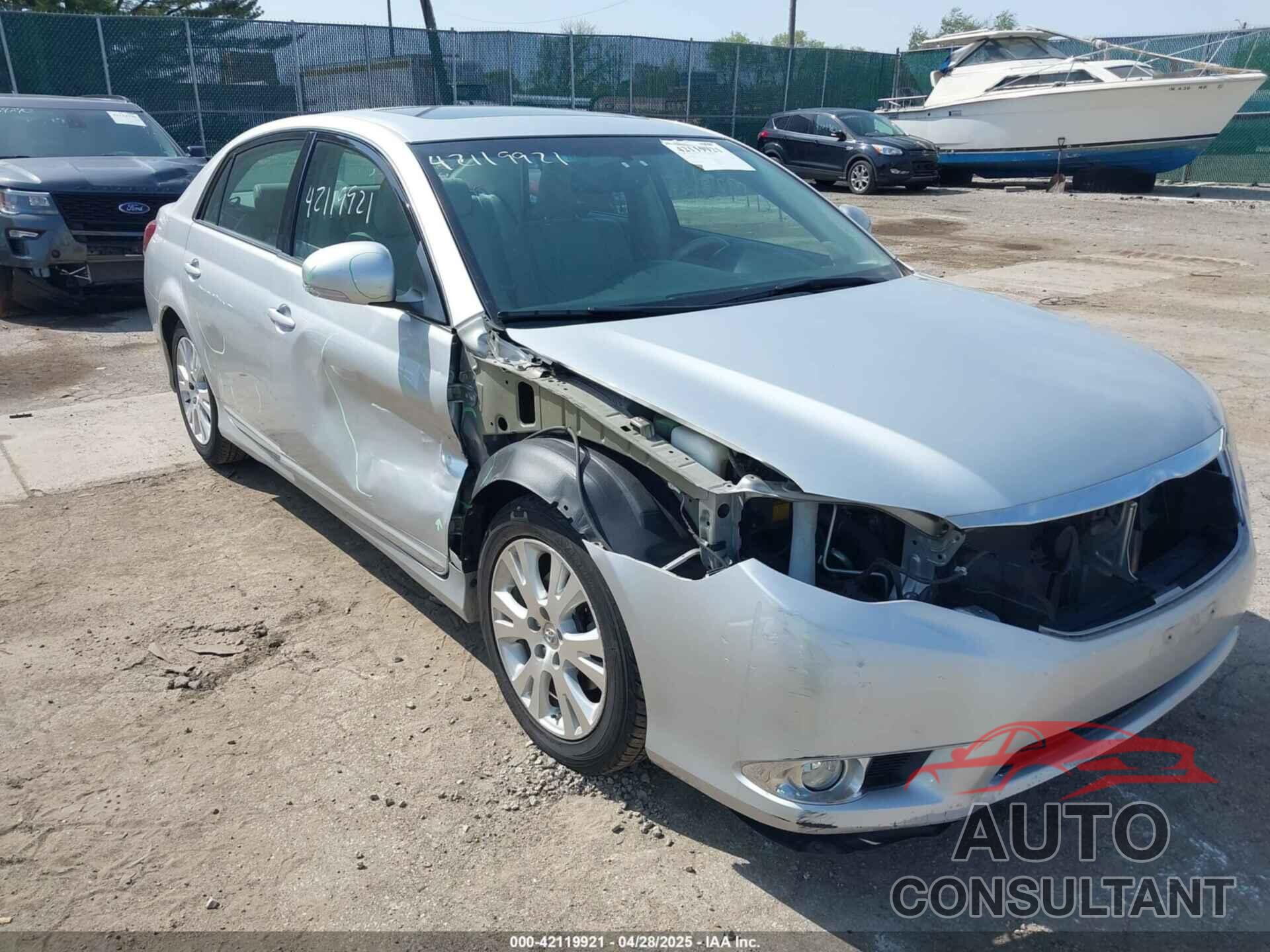 TOYOTA AVALON 2011 - 4T1BK3DB7BU401780