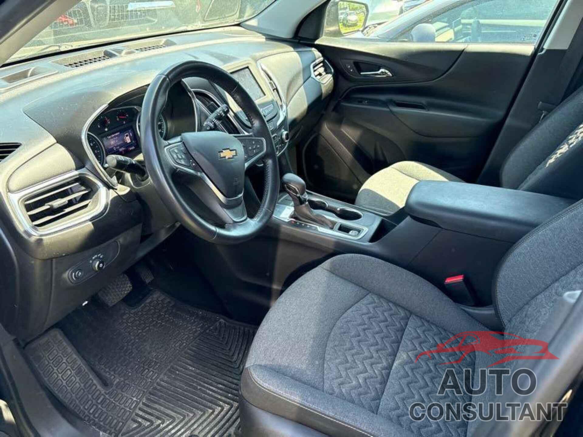 CHEVROLET EQUINOX 2022 - 3GNAXJEV3NL142354