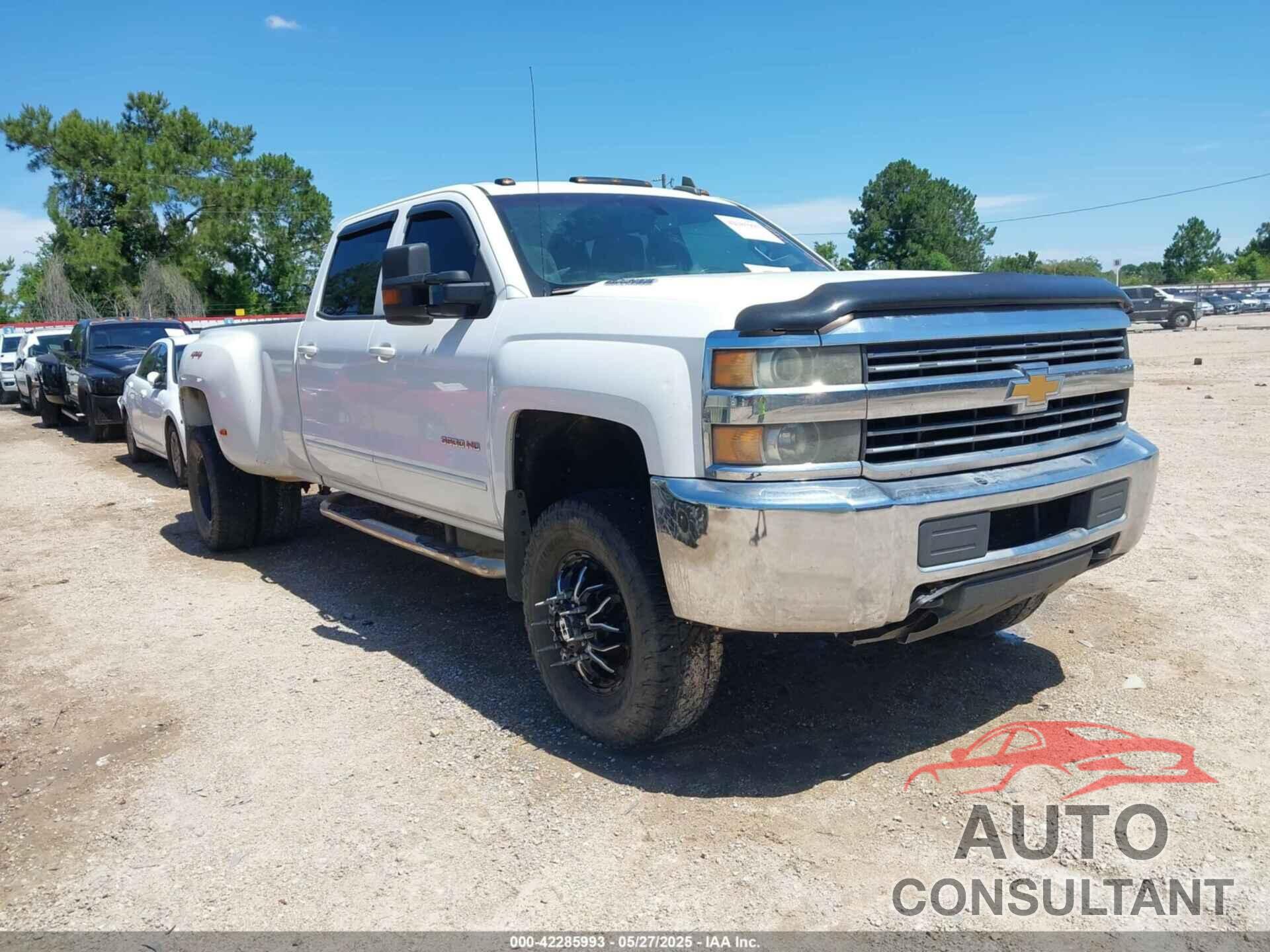 CHEVROLET SILVERADO 3500HD 2015 - 1GC4KZE83FF566402