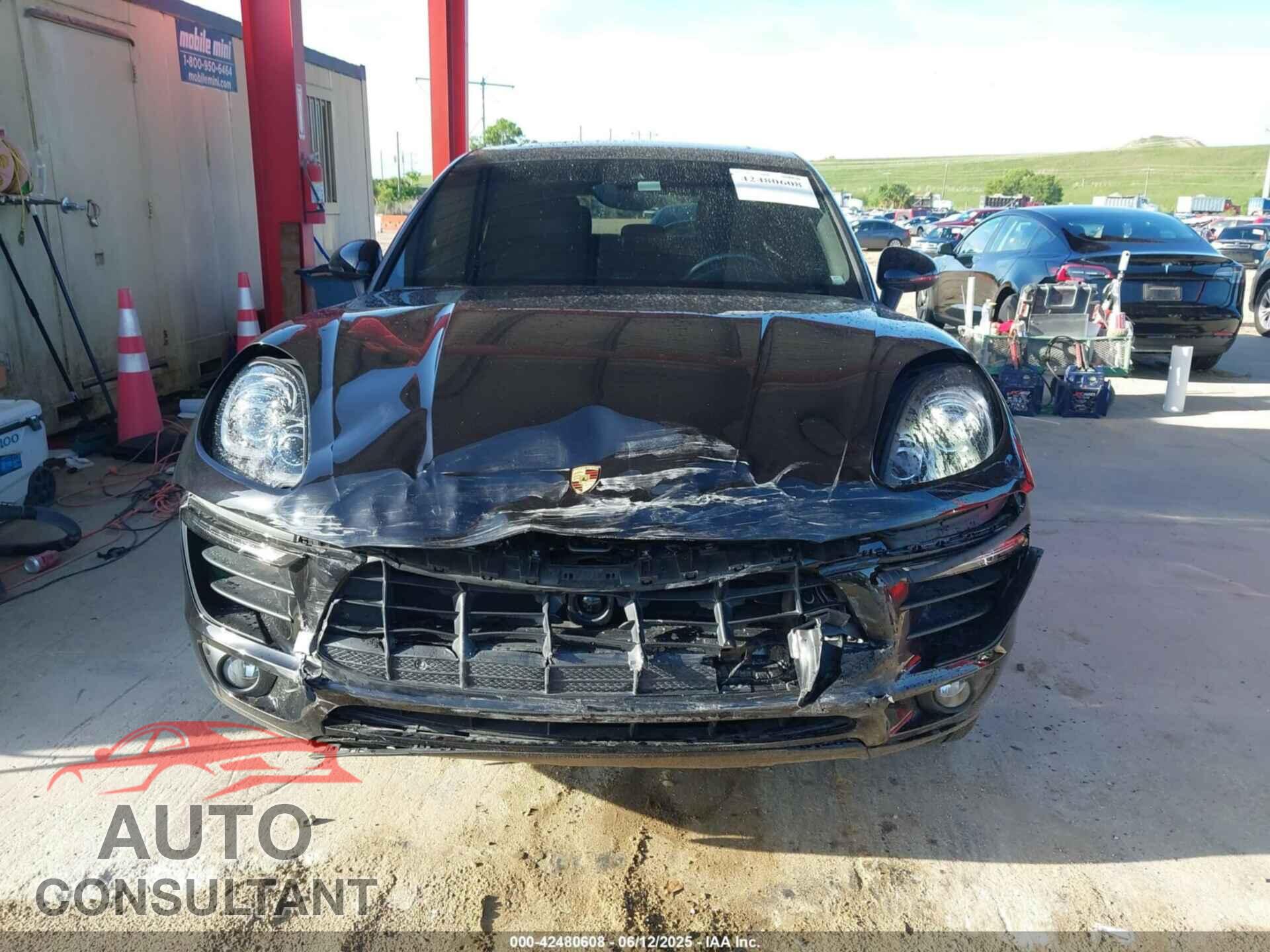 PORSCHE MACAN 2018 - WP1AB2A50JLB30606