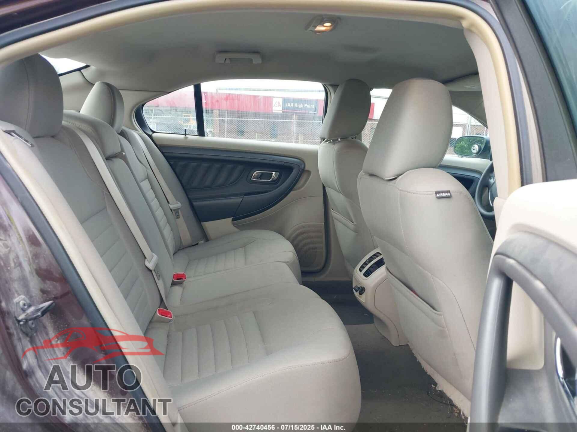 FORD TAURUS 2010 - 1FAHP2DW9AG147456