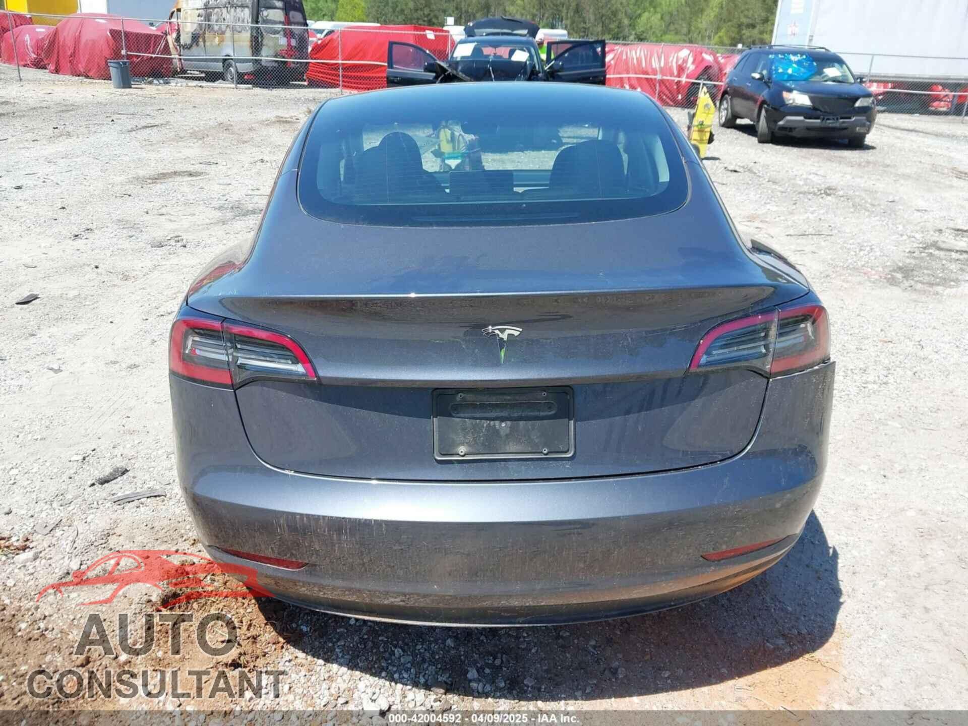 TESLA MODEL 3 2023 - 5YJ3E1EA0PF655244