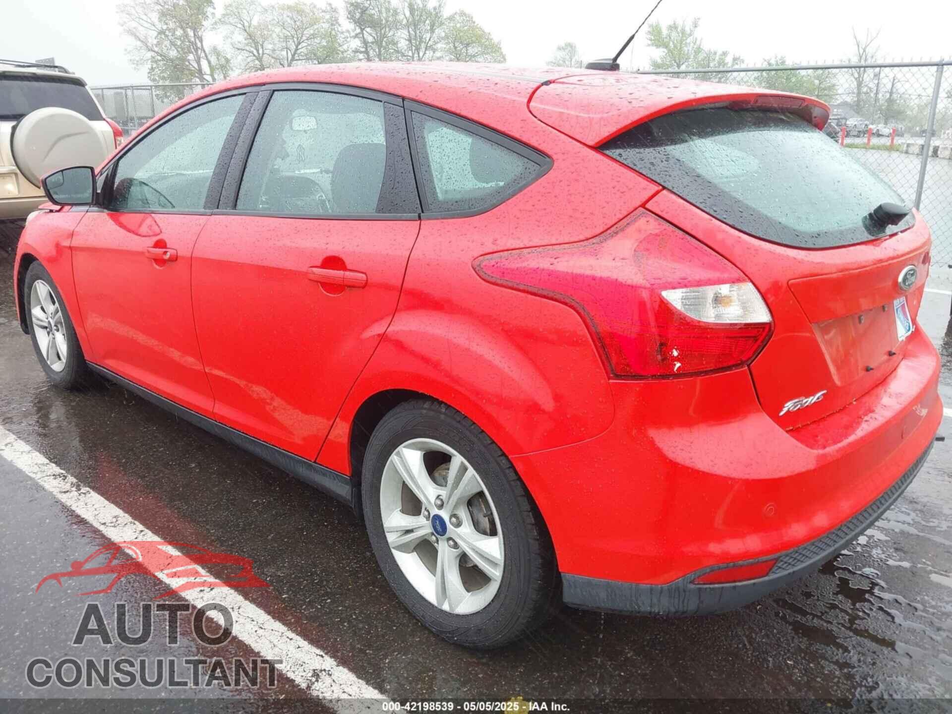FORD FOCUS 2014 - 1FADP3K2XEL434662