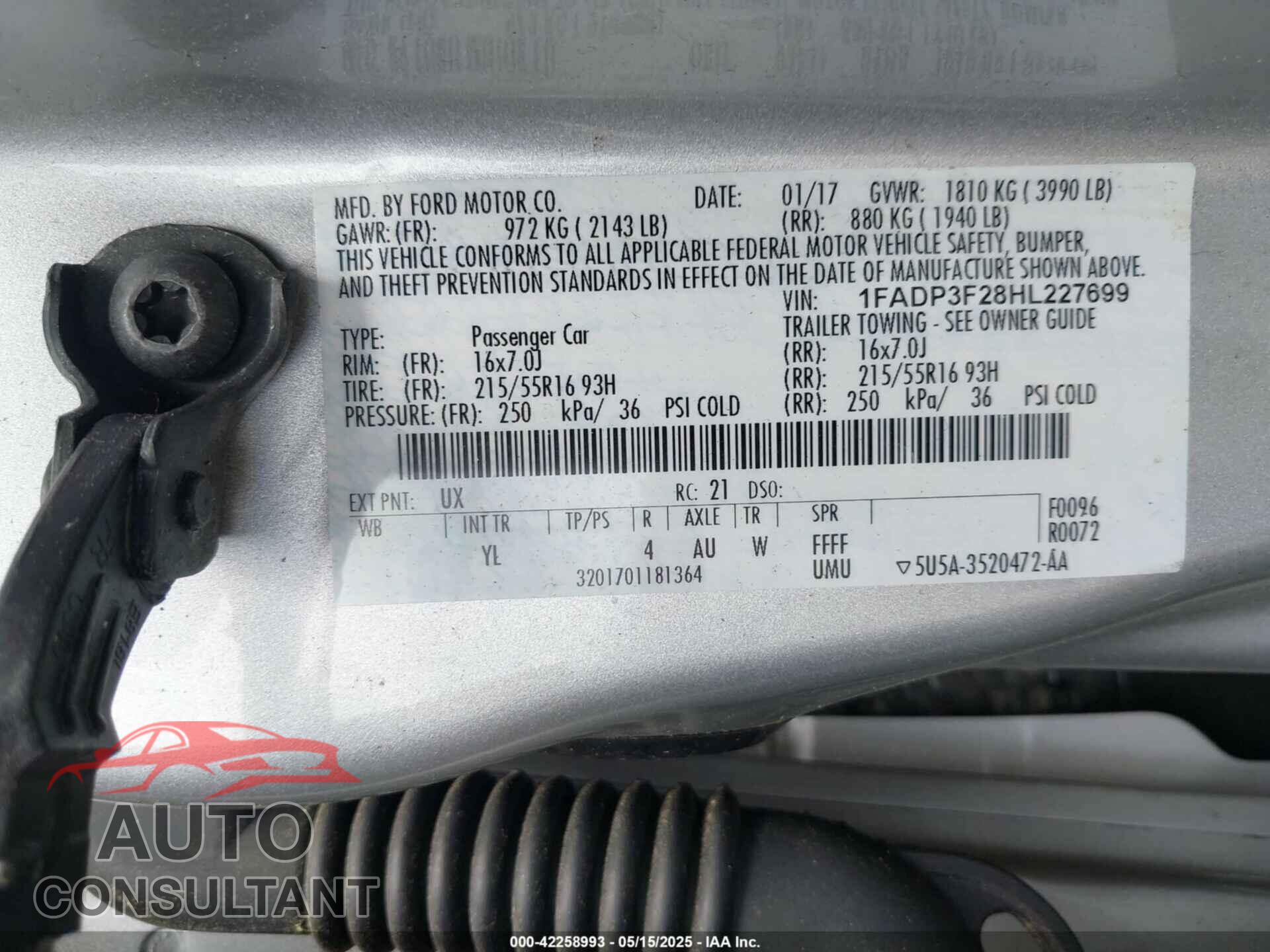 FORD FOCUS 2017 - 1FADP3F28HL227699