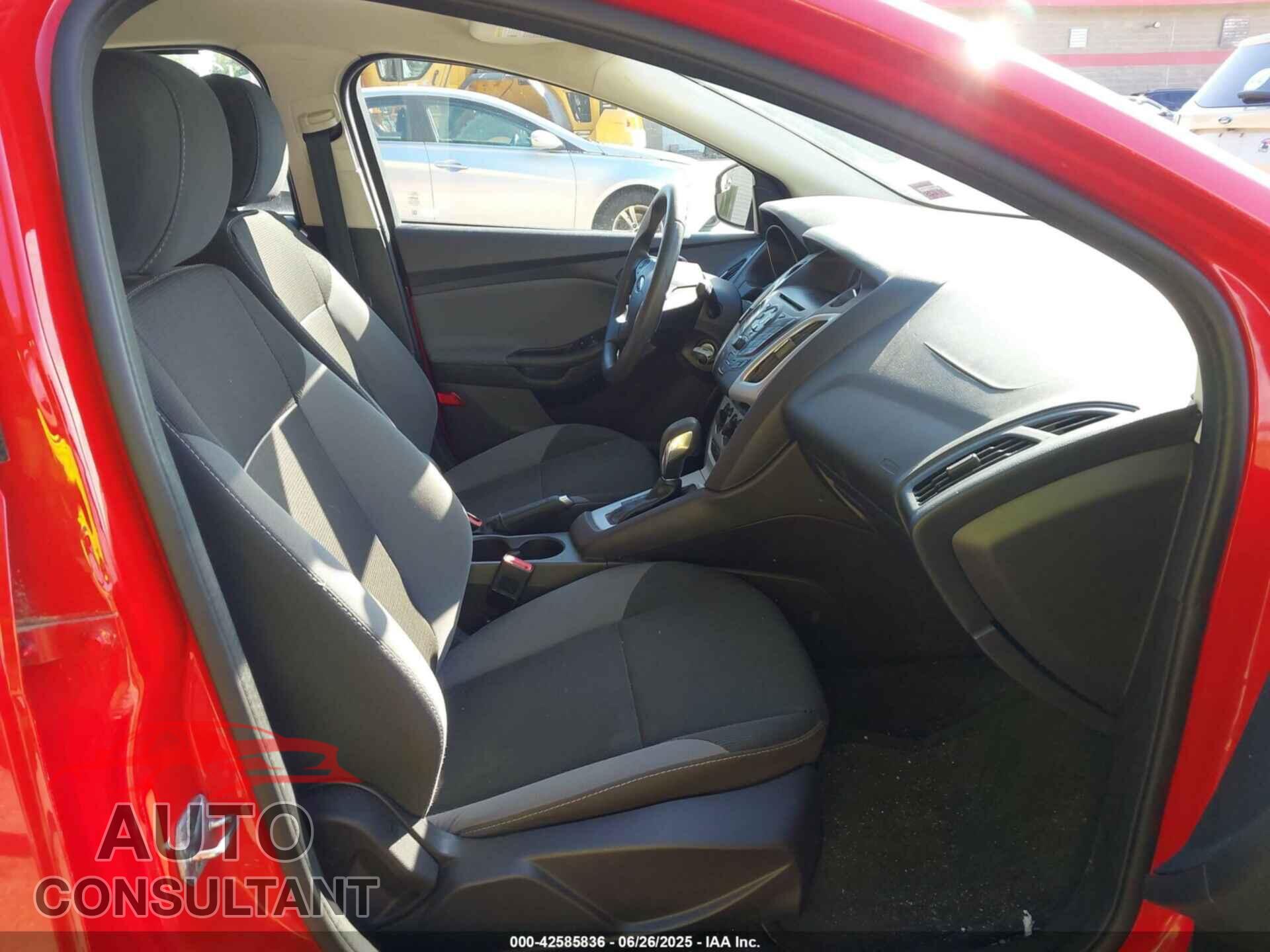 FORD FOCUS 2014 - 1FADP3F29EL112654