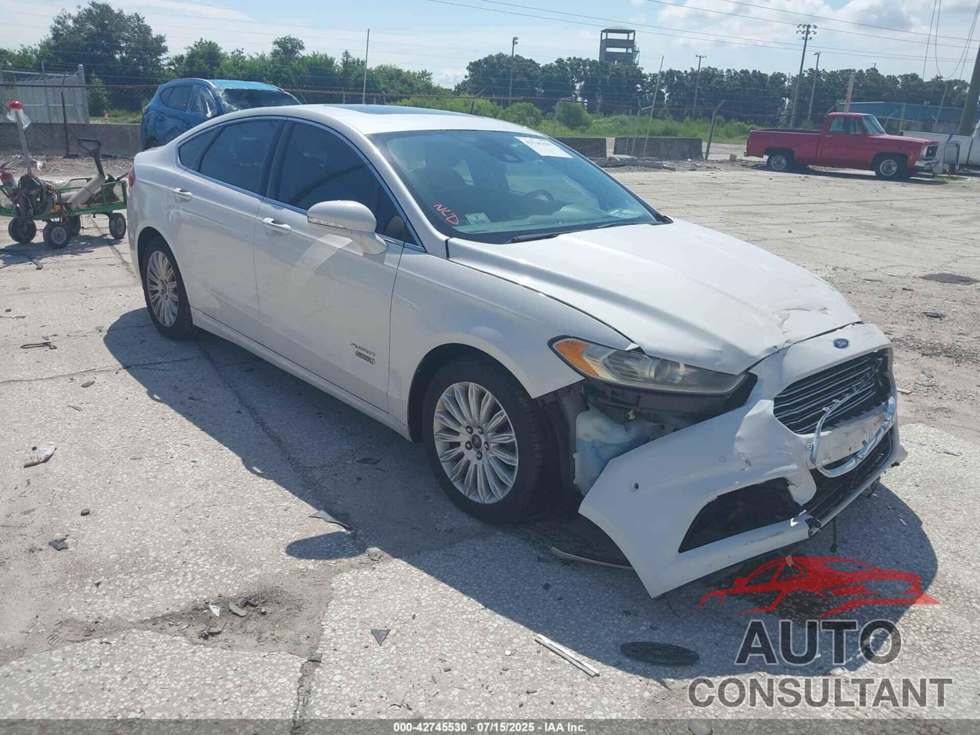 FORD FUSION ENERGI 2013 - 3FA6P0SU0DR239890