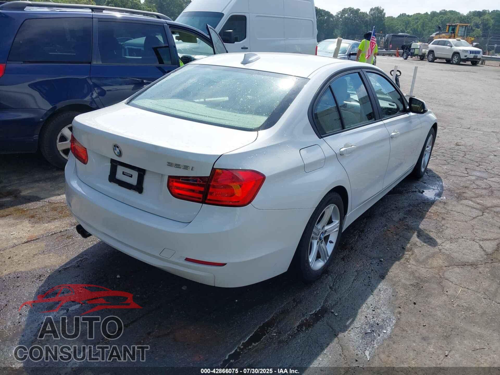 BMW 328I 2012 - WBA3A5C59CF343841