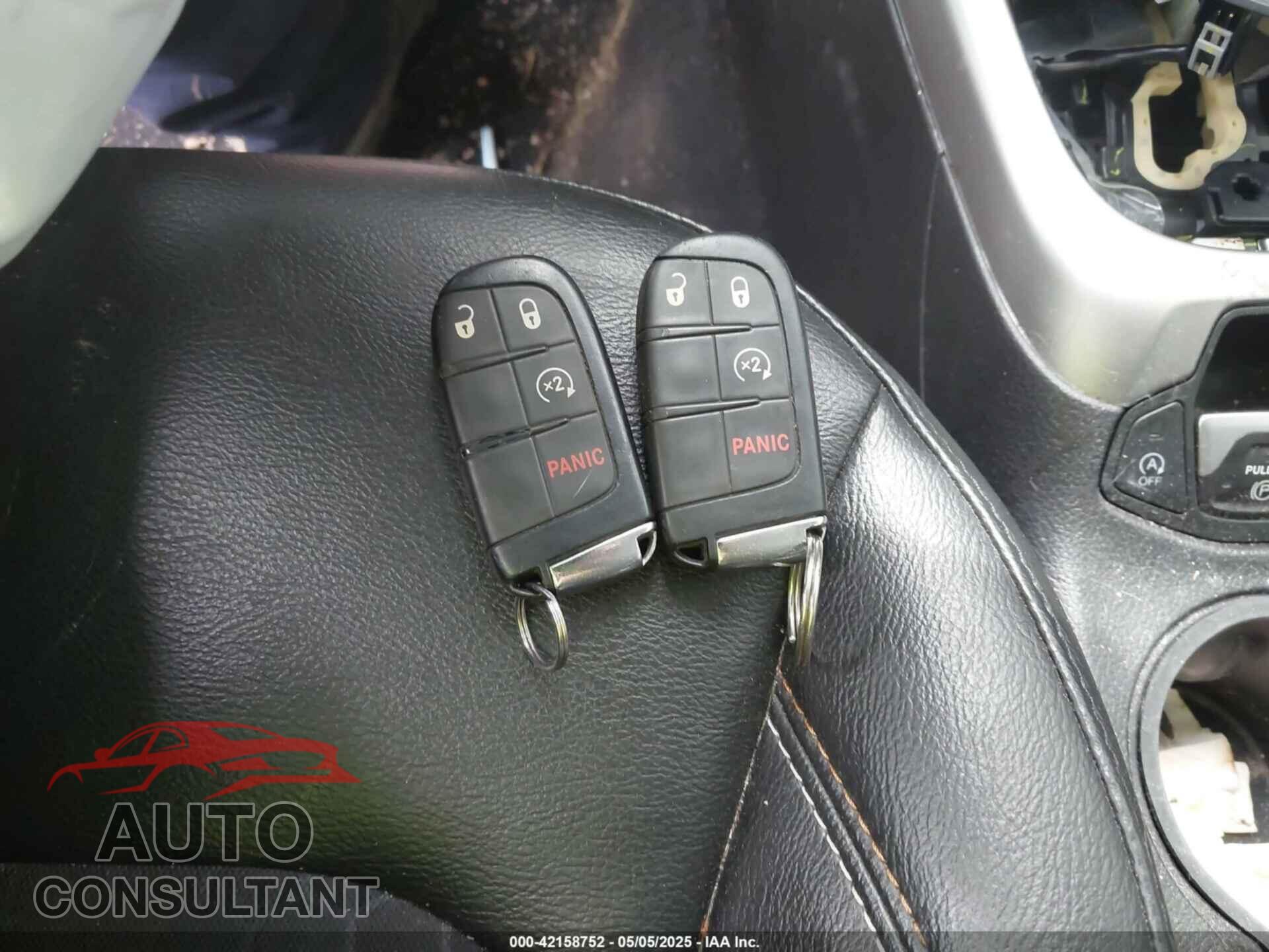 JEEP COMPASS 2020 - 3C4NJDBB7LT240789