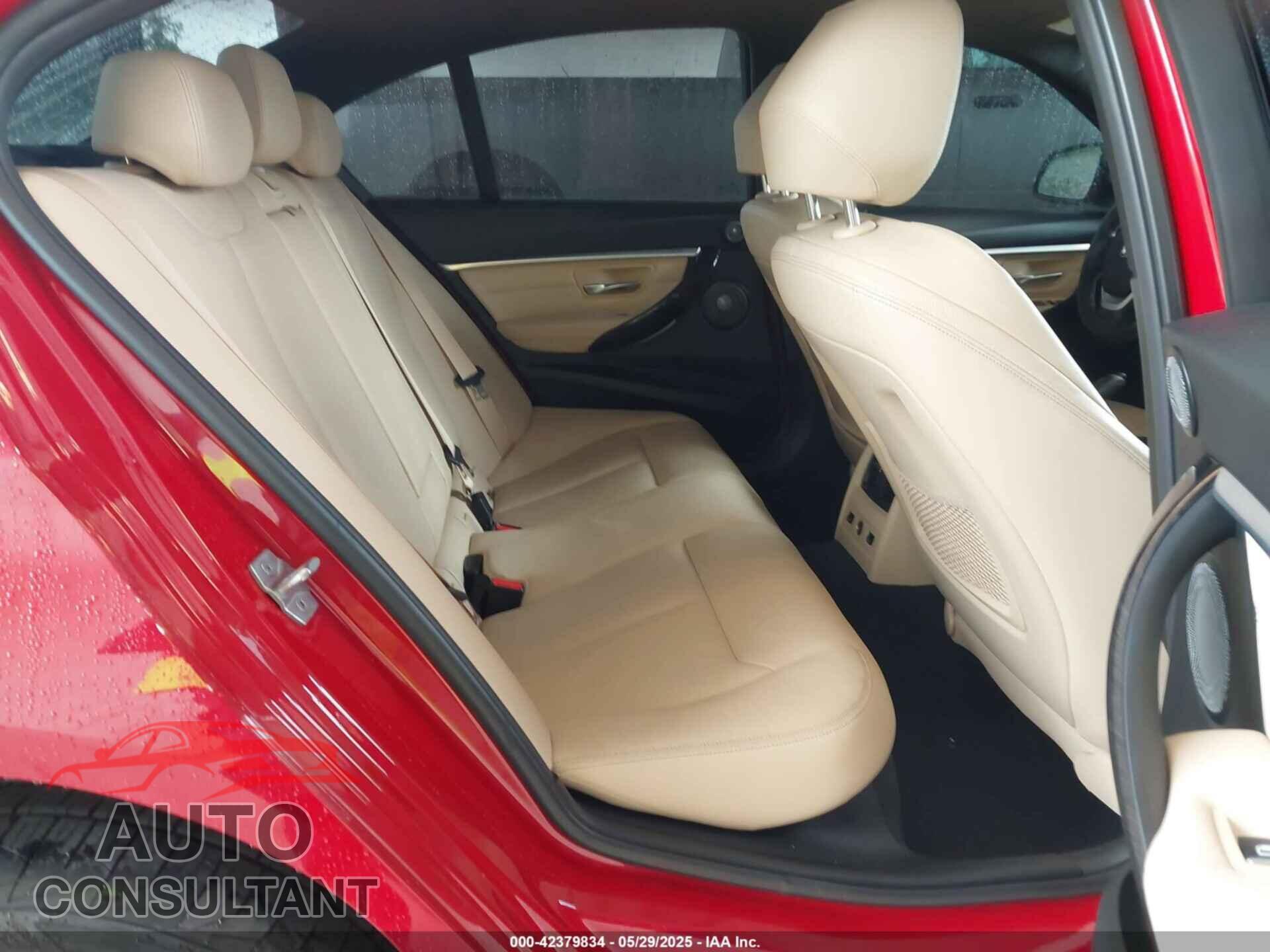 BMW 330E 2017 - WBA8E1C36HA158832