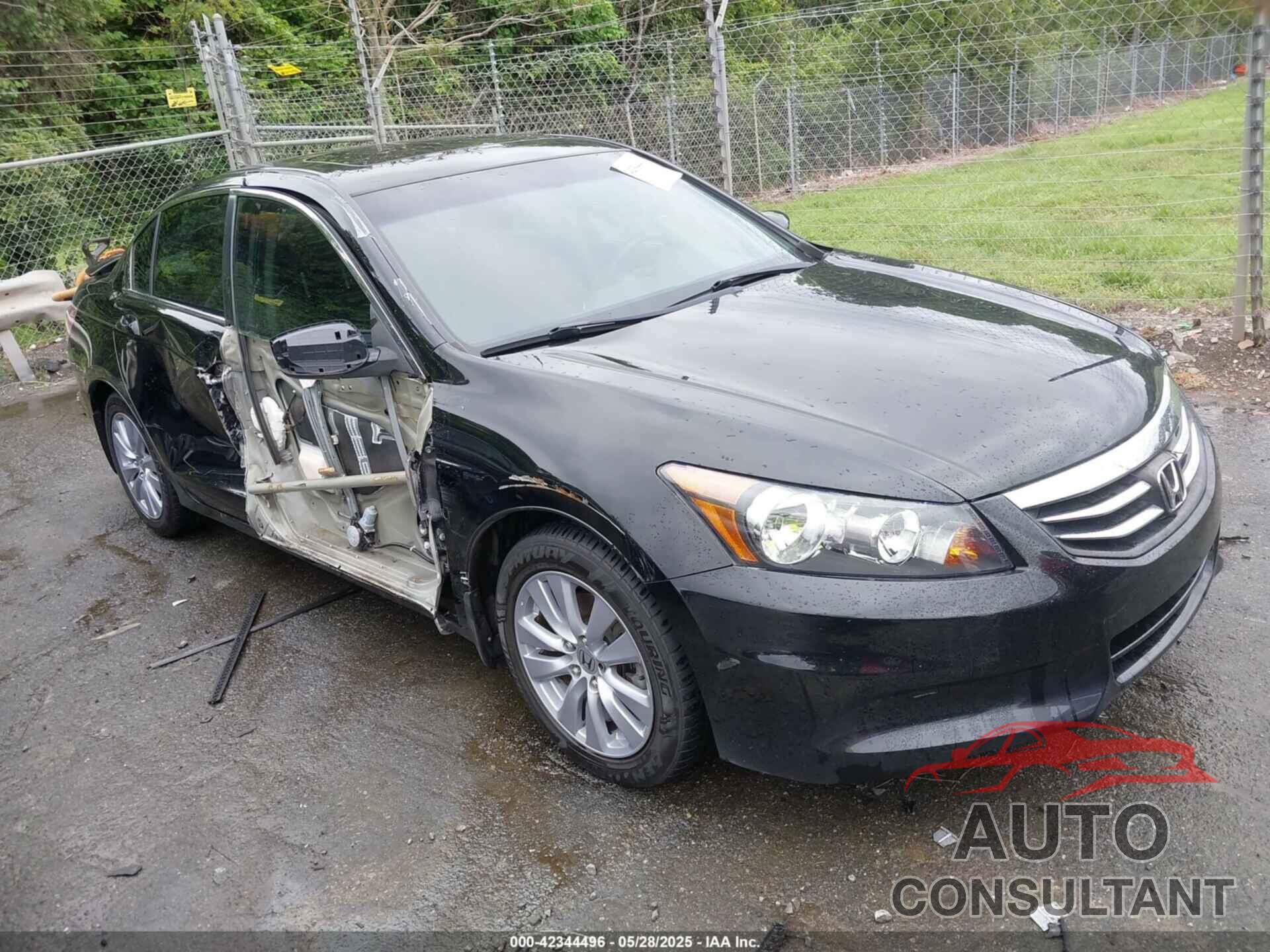 HONDA ACCORD 2011 - 1HGCP2F71BA030423