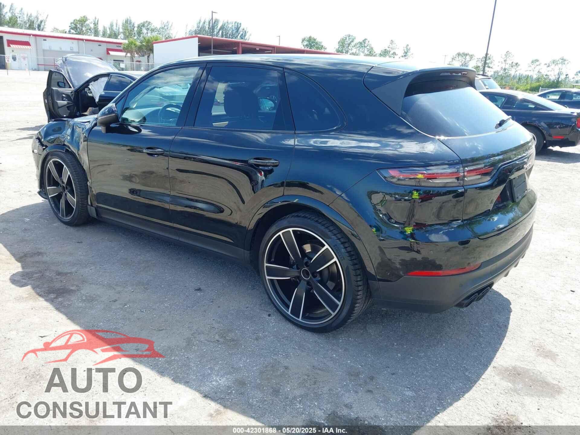PORSCHE CAYENNE 2023 - WP1AA2AYXPDA01076