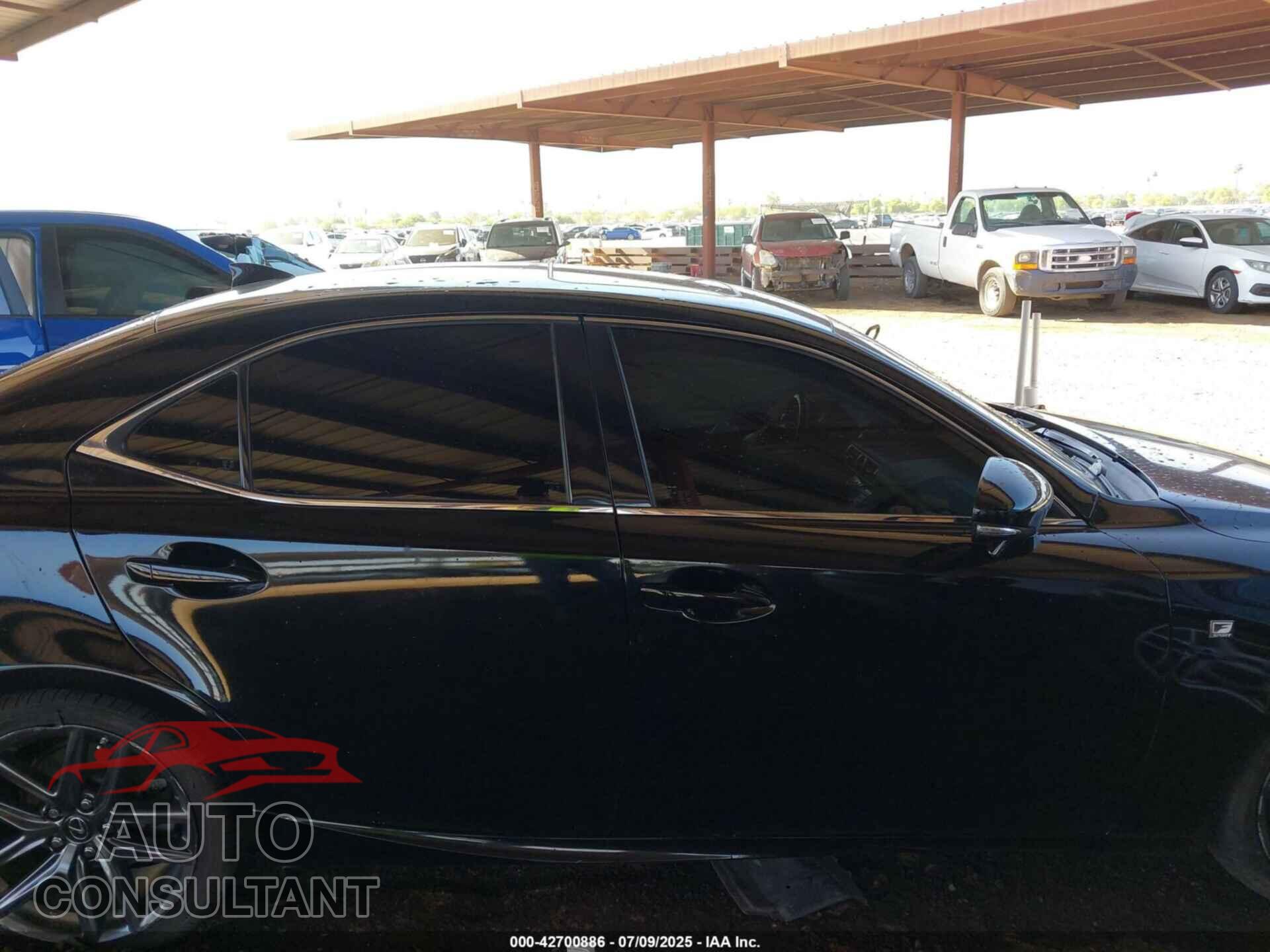 LEXUS IS 2014 - JTHBF1D29E5036531