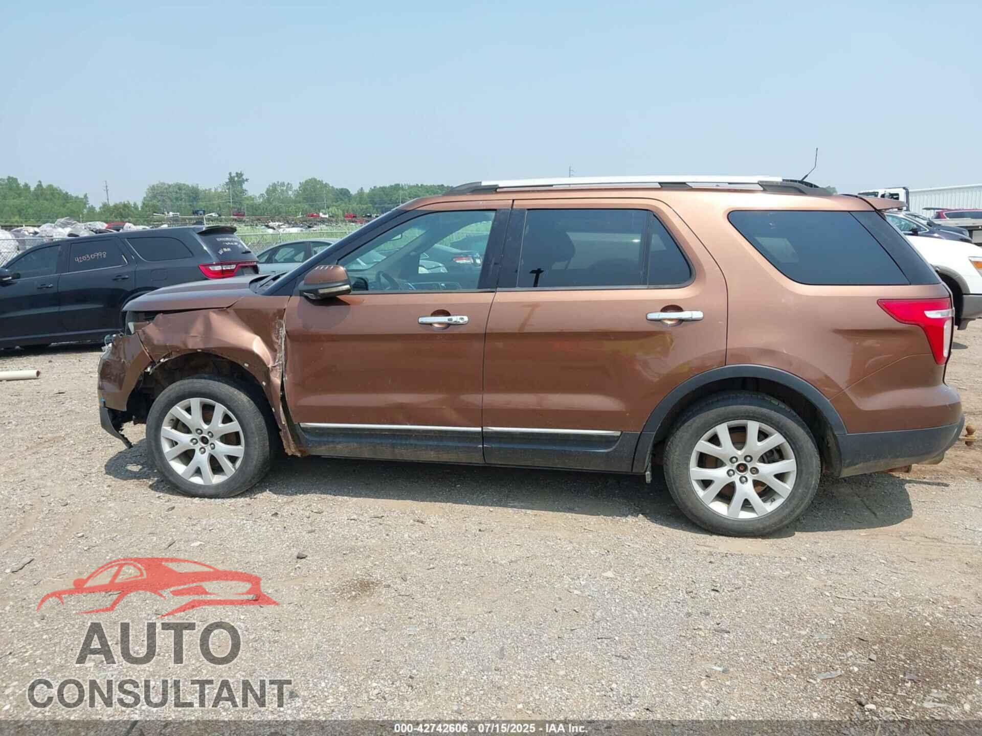 FORD EXPLORER 2011 - 1FMHK8F81BGA92332