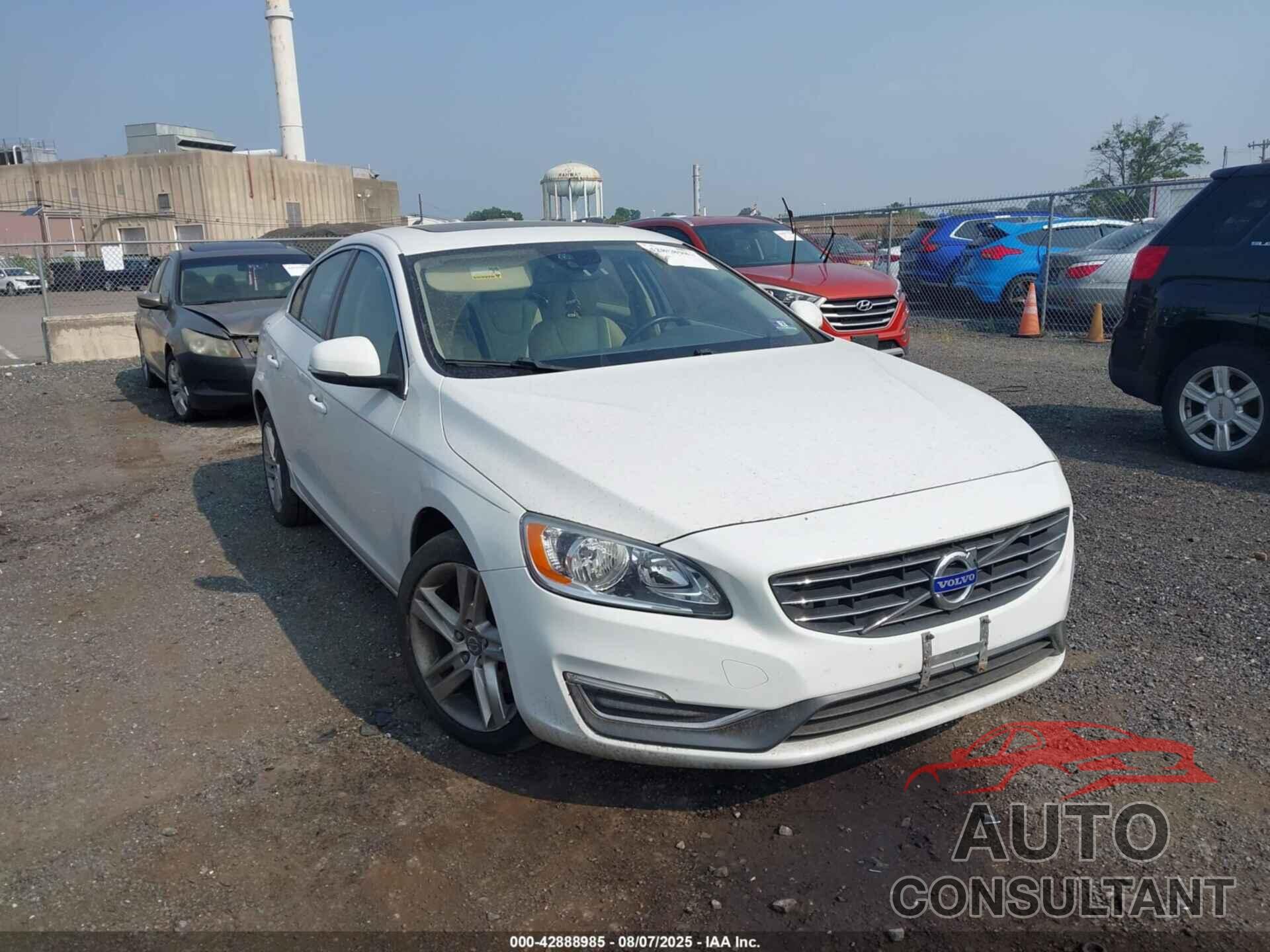 VOLVO S60 2015 - YV1612TB8F1317795