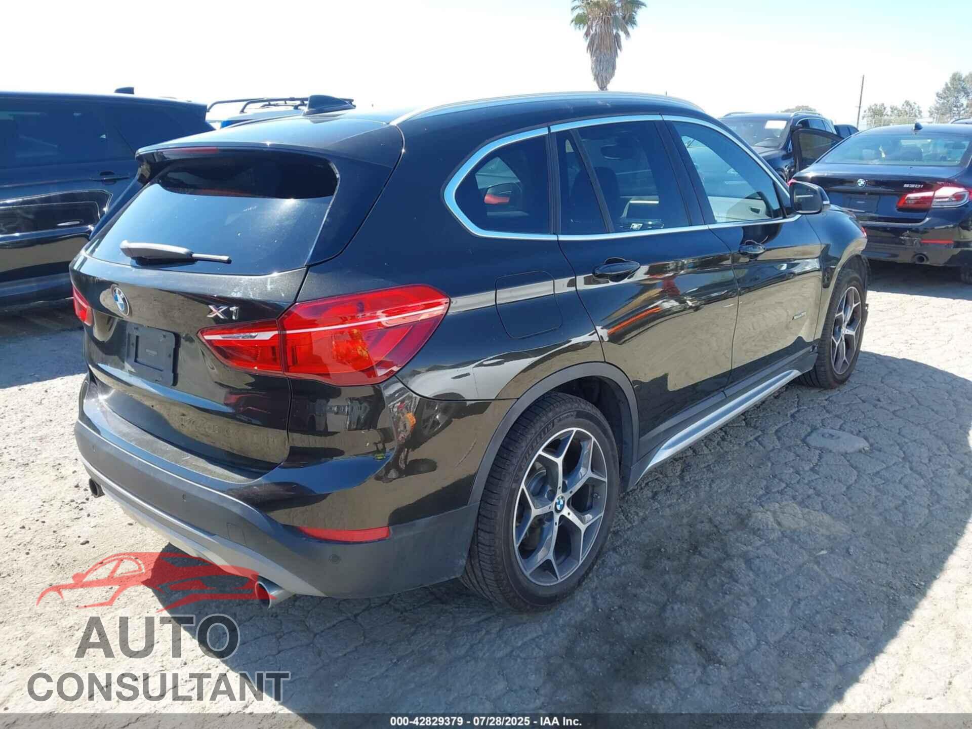 BMW X1 2017 - WBXHT3C34H5F71187