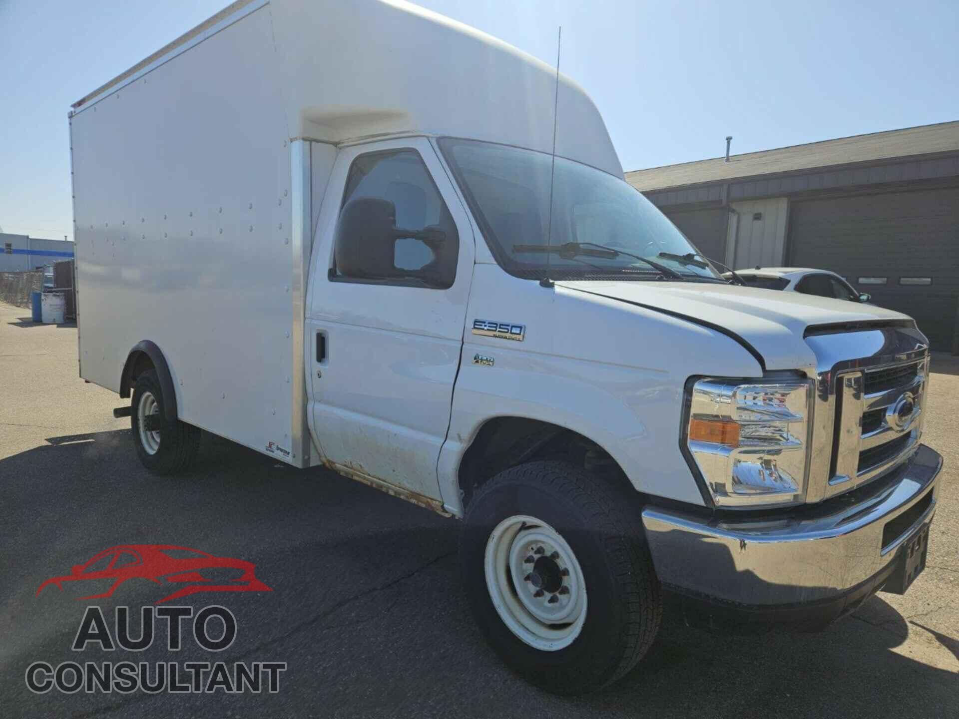 FORD E-350 CUTAWAY 2012 - 1FDSE3FL2CDB30013