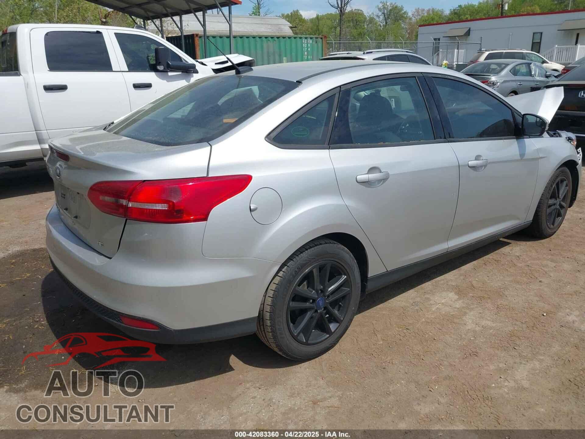 FORD FOCUS 2016 - 1FADP3F23GL373801