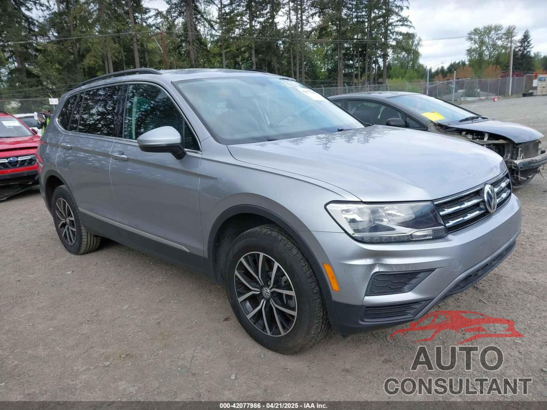 VOLKSWAGEN TIGUAN 2021 - 3VV3B7AX0MM008809