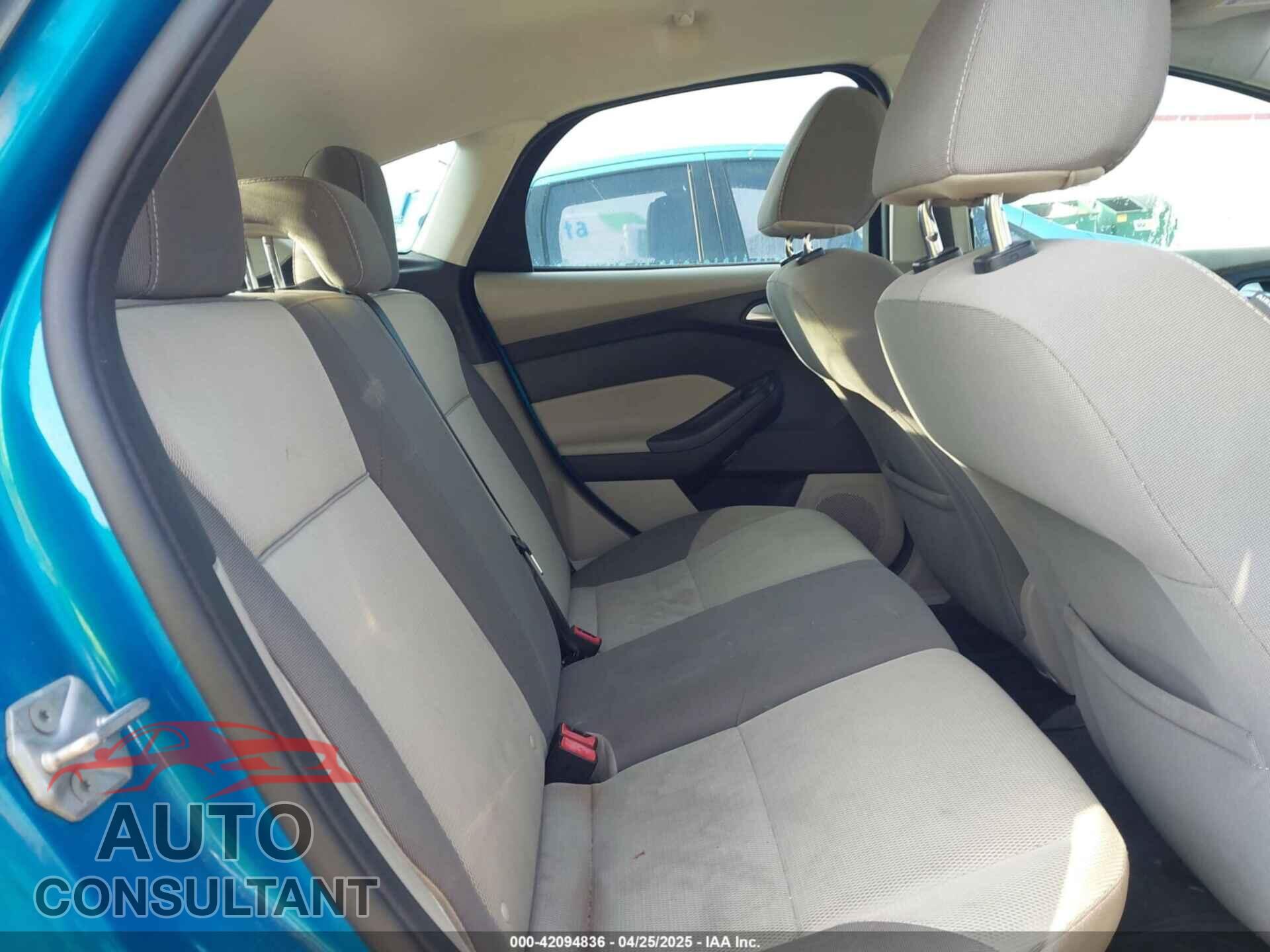 FORD FOCUS 2013 - 1FADP3K27DL370188