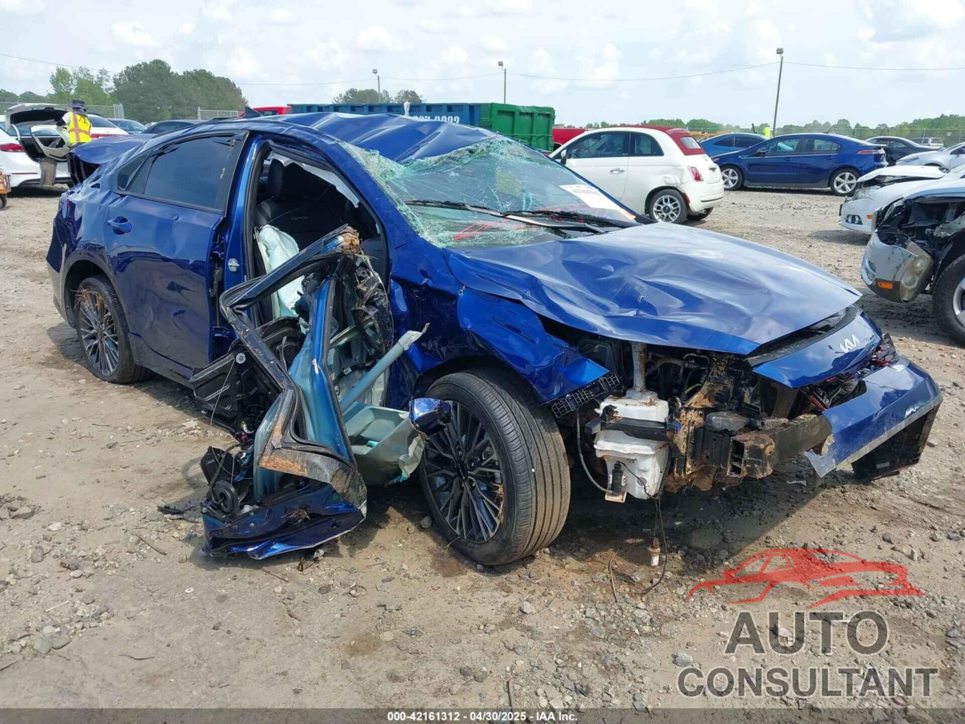 KIA FORTE 2024 - 3KPF54AD8RE809500