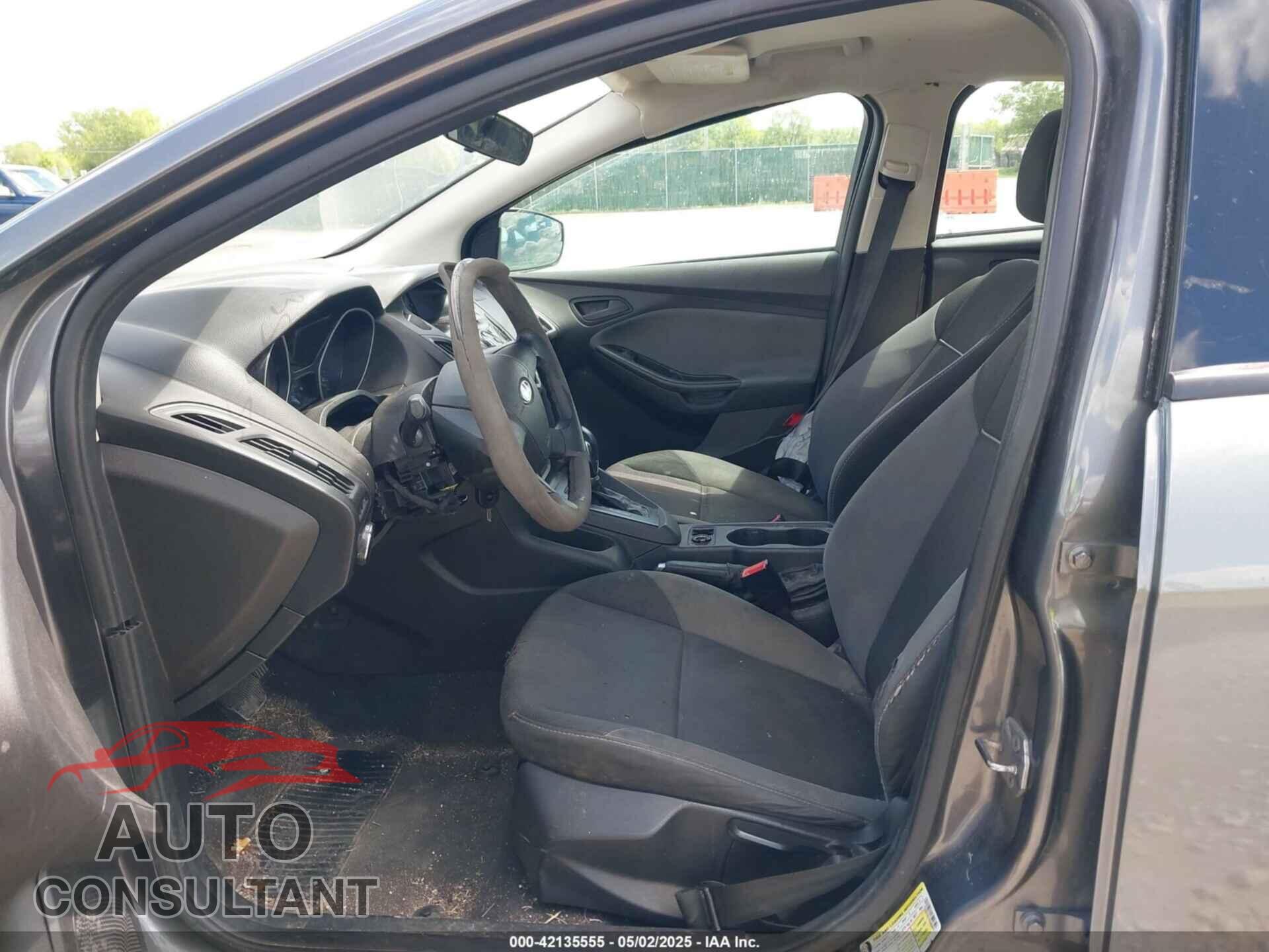 FORD FOCUS 2013 - 1FADP3E21DL163694