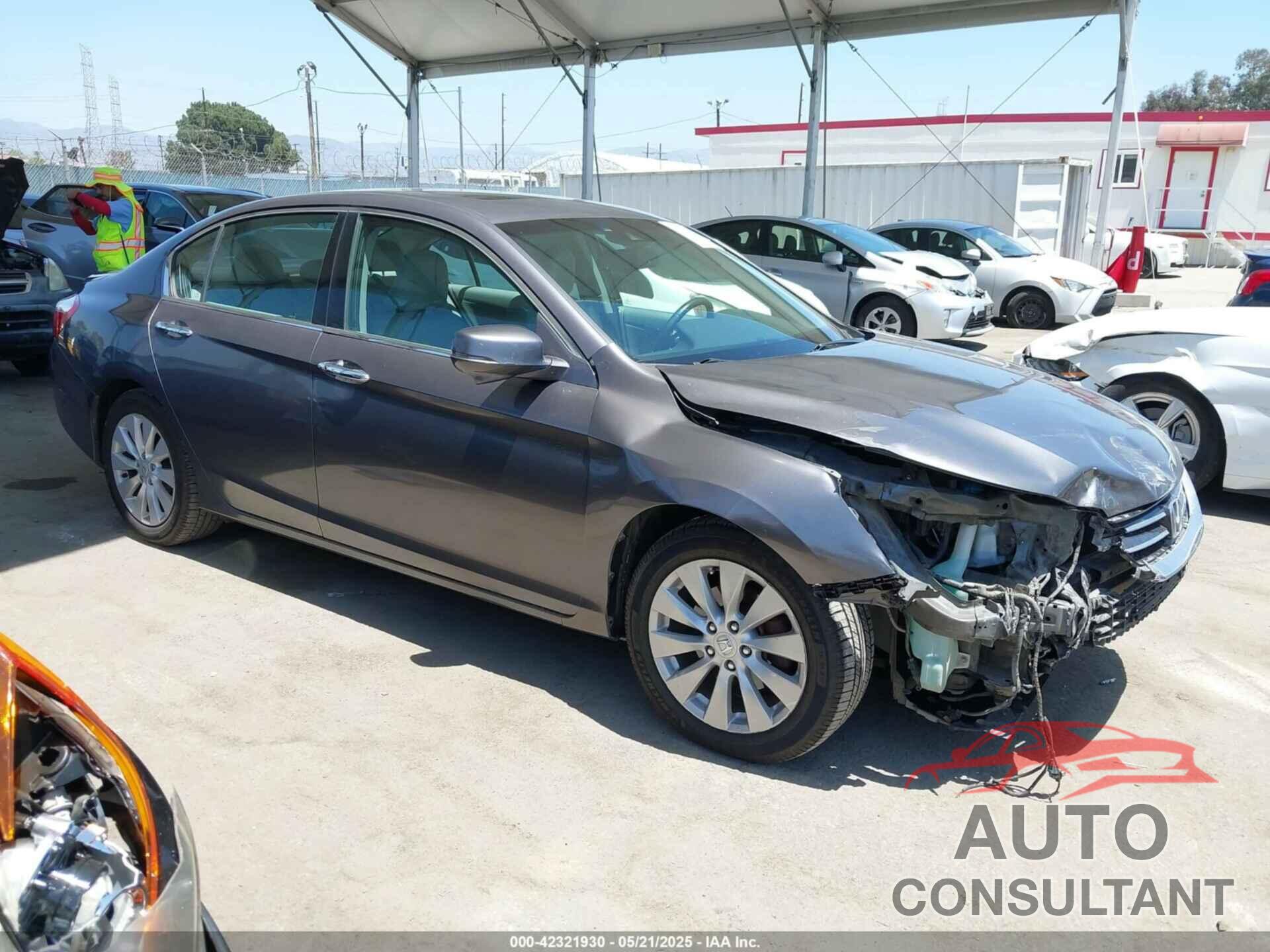 HONDA ACCORD 2013 - 1HGCR3F97DA046789
