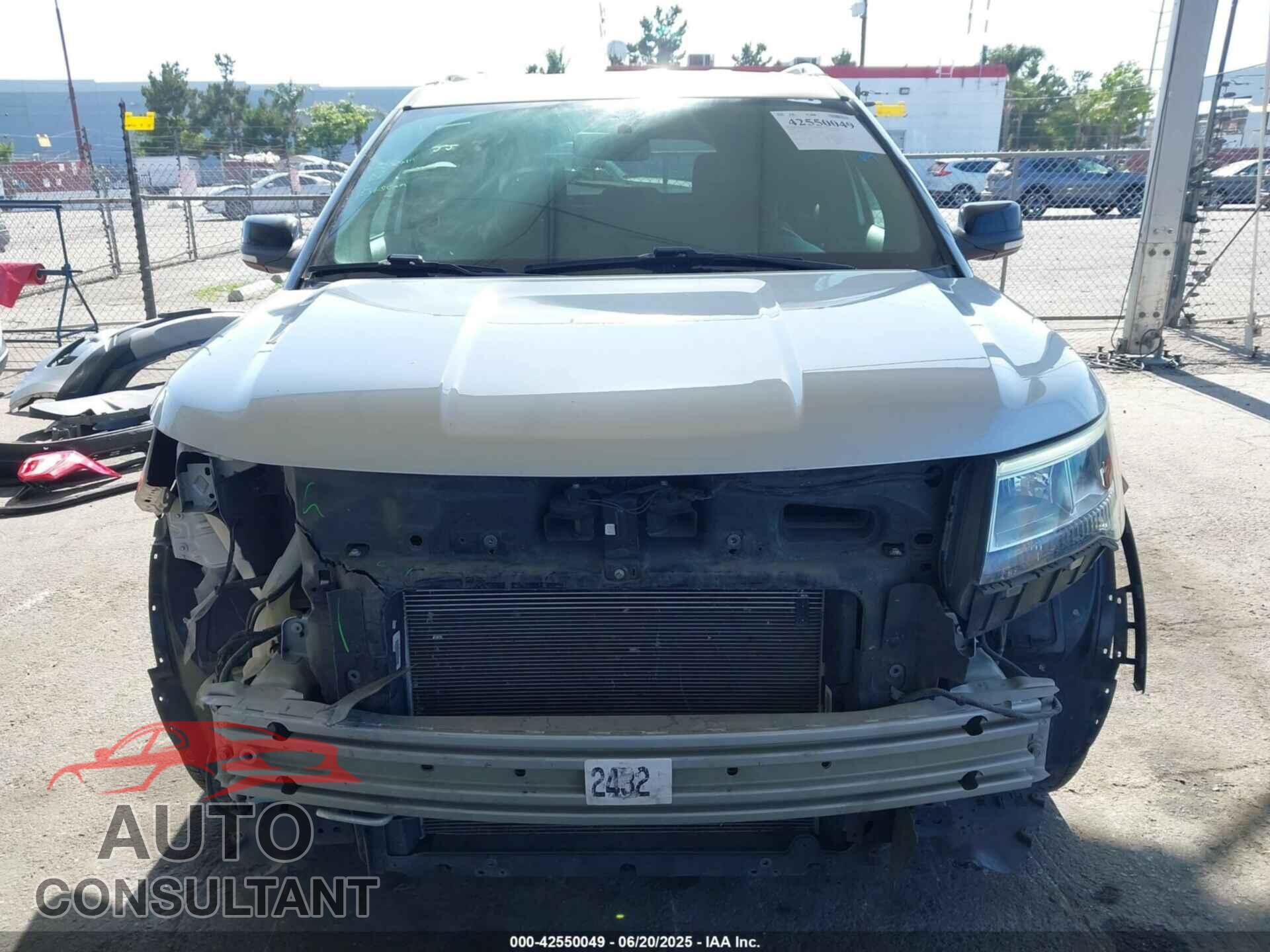 FORD EXPLORER 2018 - 1FM5K7D86JGC87258