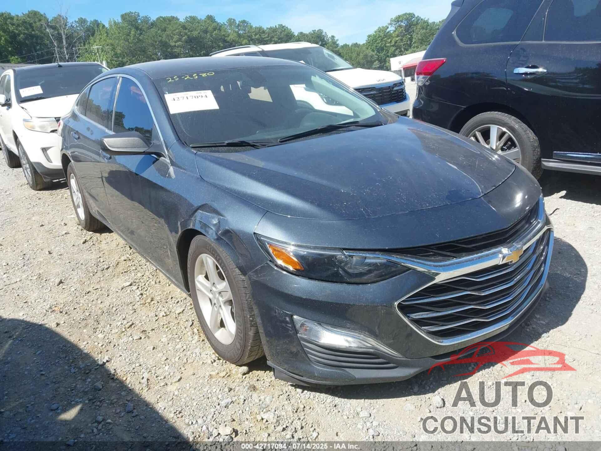 CHEVROLET MALIBU 2020 - 1G1ZB5ST8LF009500