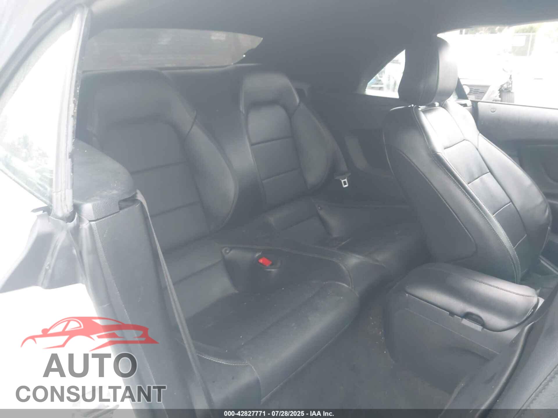 FORD MUSTANG 2019 - 1FATP8UH5K5104602