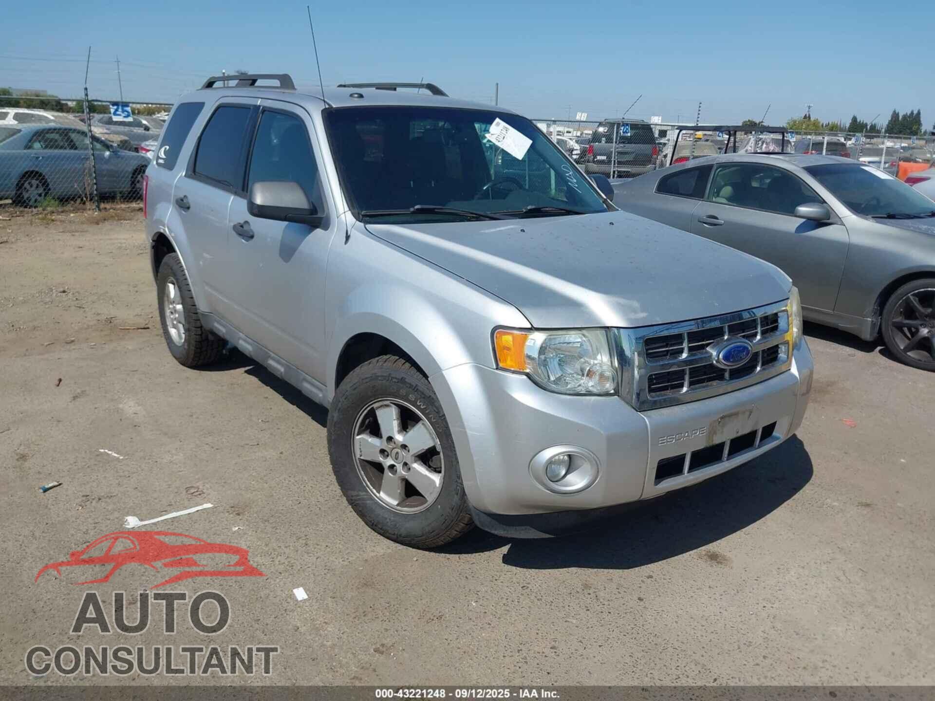 FORD ESCAPE 2011 - 1FMCU9D71BKC11370