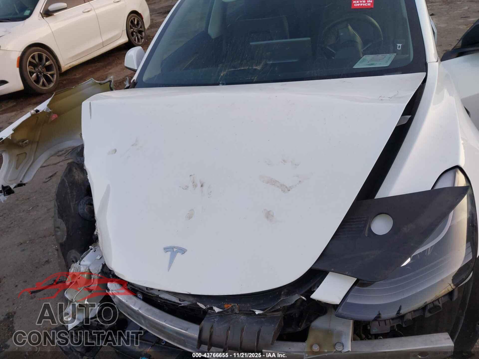 TESLA MODEL 3 2023 - 5YJ3E1EA7PF604159