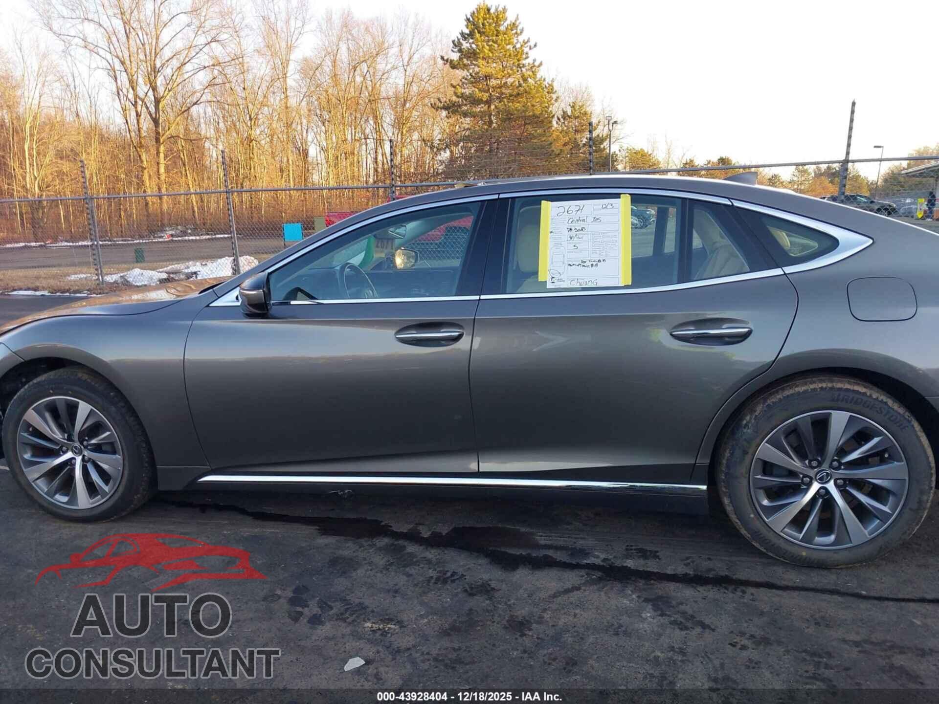 LEXUS LS 500 2019 - JTHC51FF2K5005446