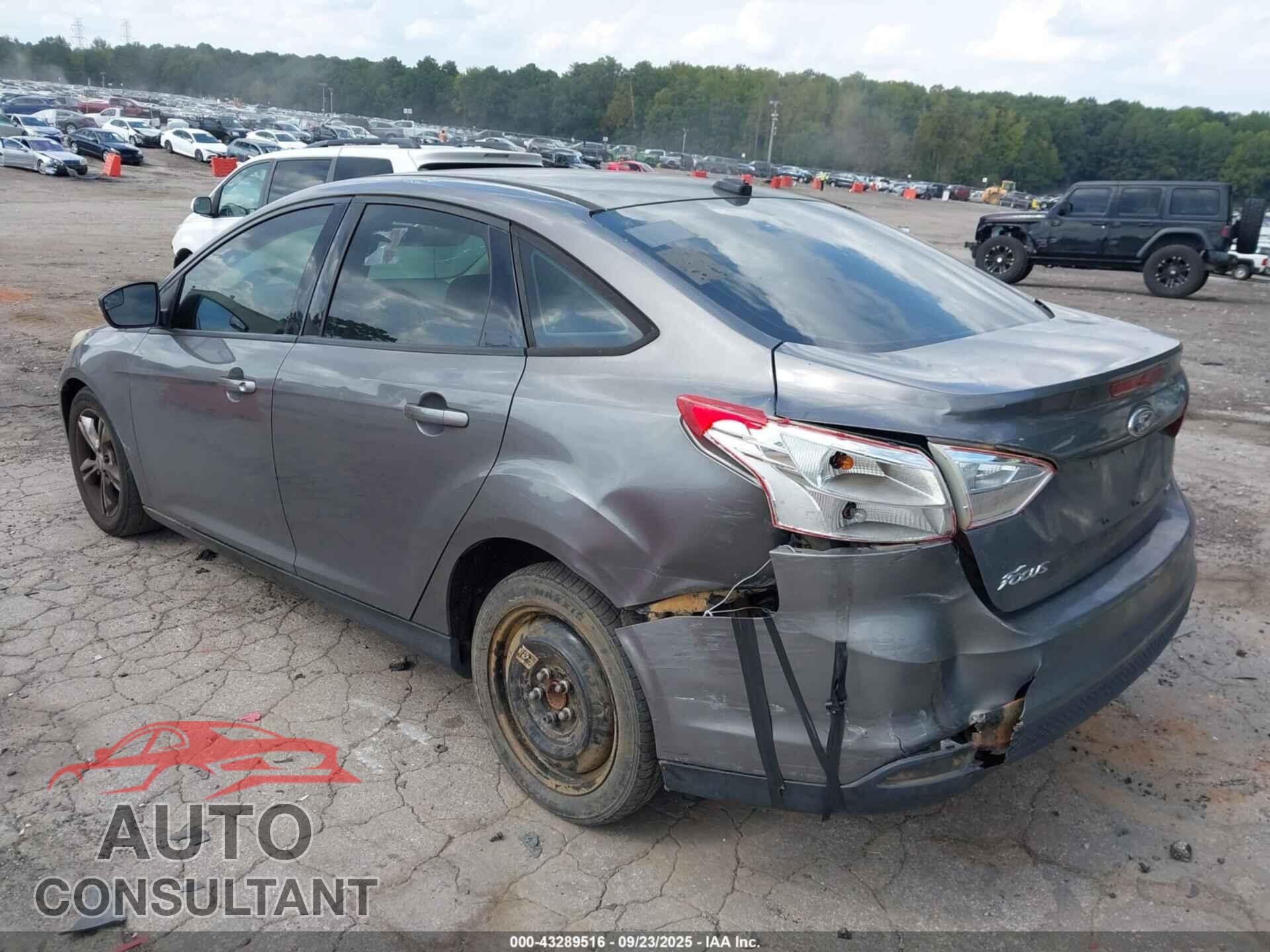 FORD FOCUS 2013 - 1FADP3F28DL258199