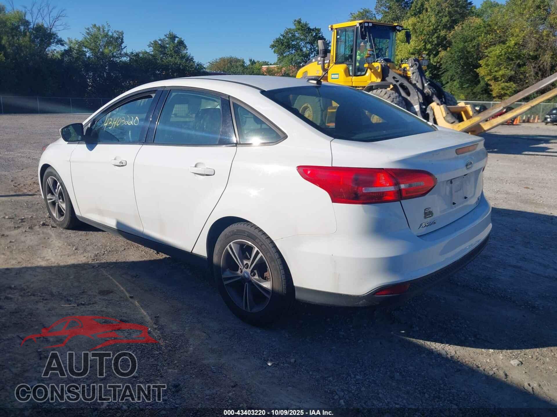 FORD FOCUS 2018 - 1FADP3FE1JL203647