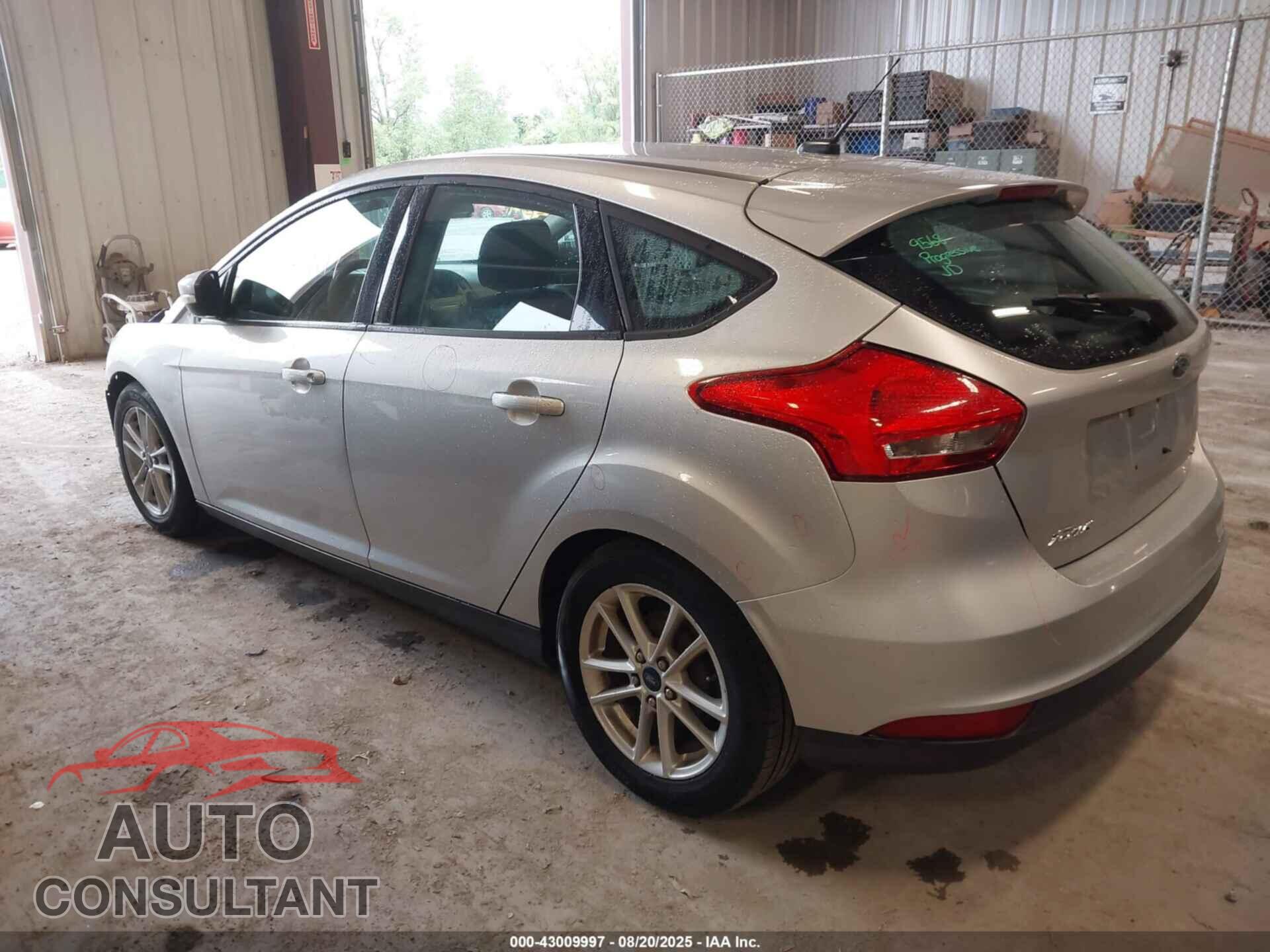 FORD FOCUS 2016 - 1FADP3K24GL256492