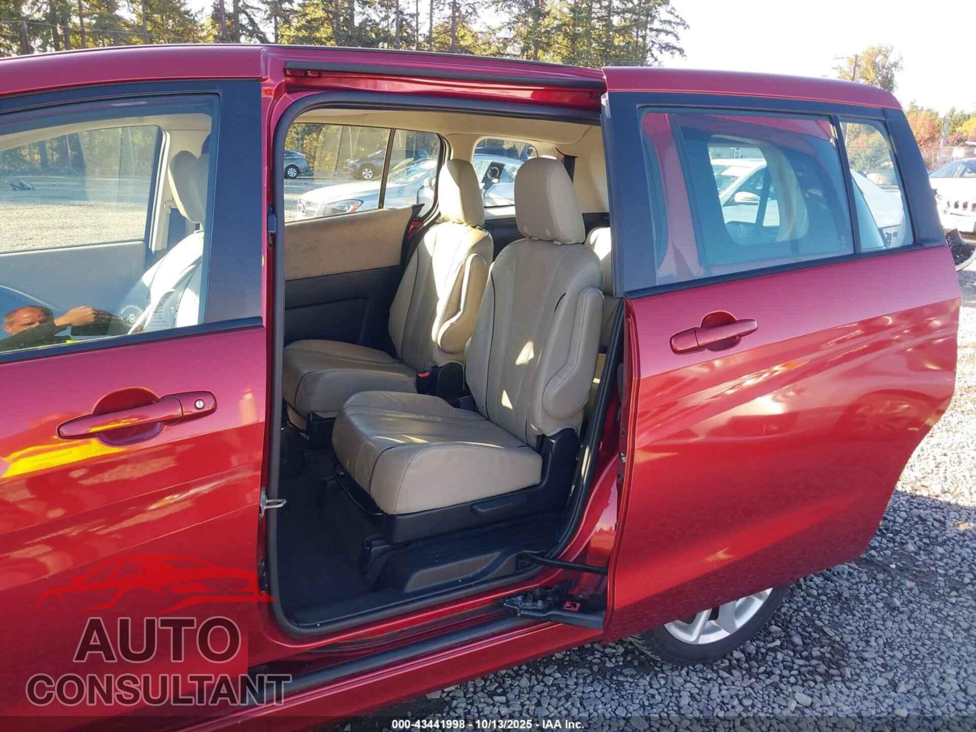 MAZDA MAZDA5 2014 - JM1CW2DL2E0166121