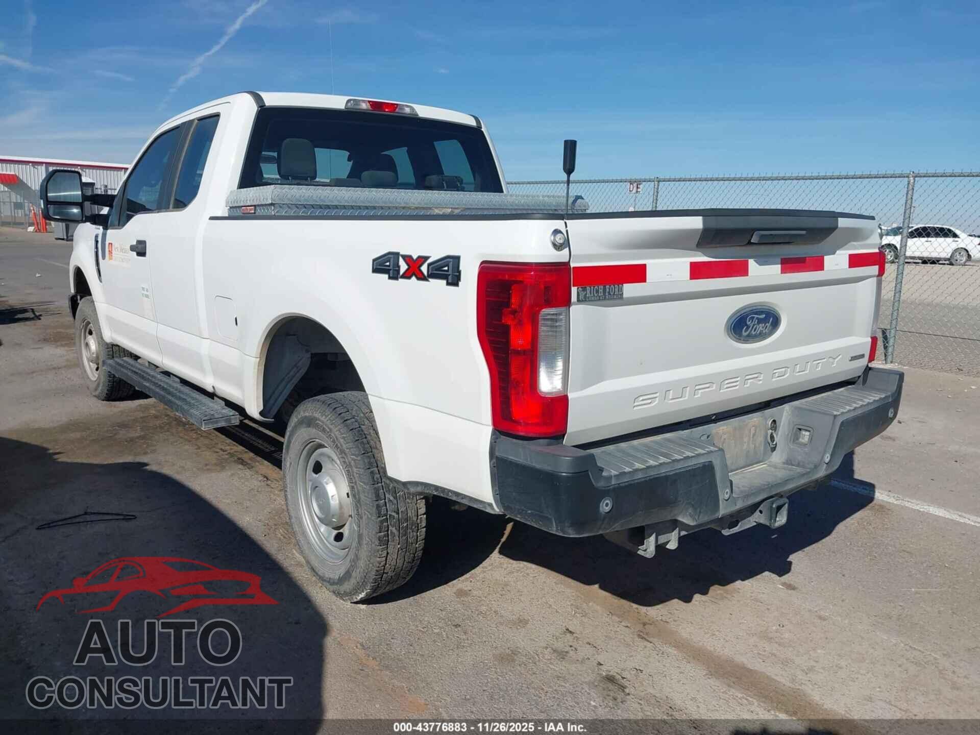 FORD F-250 2017 - 1FT7X2B60HEE28883