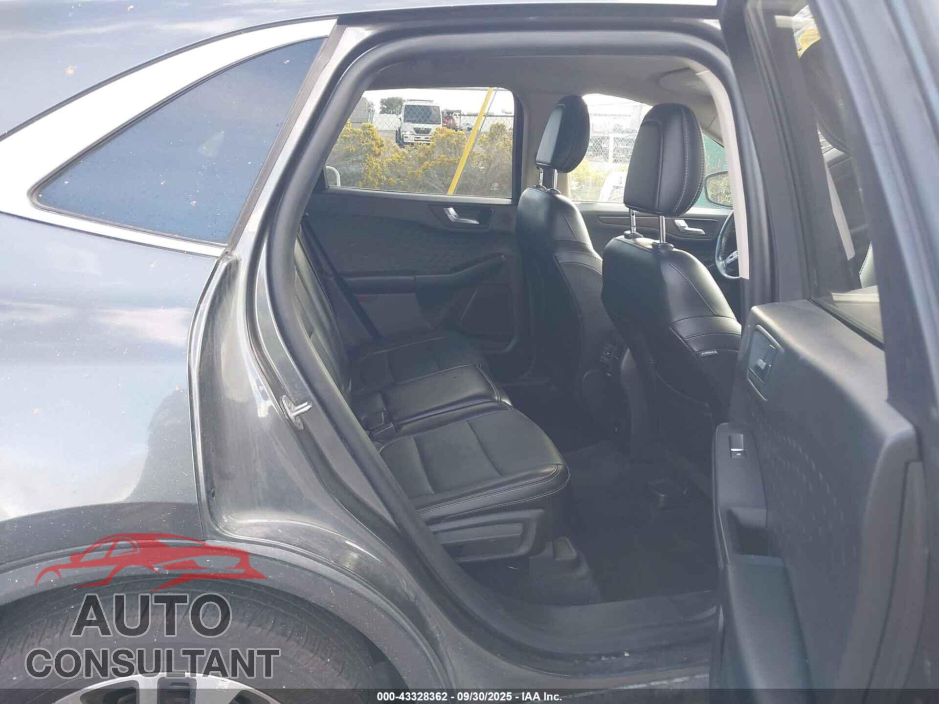 FORD ESCAPE 2020 - 1FMCU9J96LUA81355