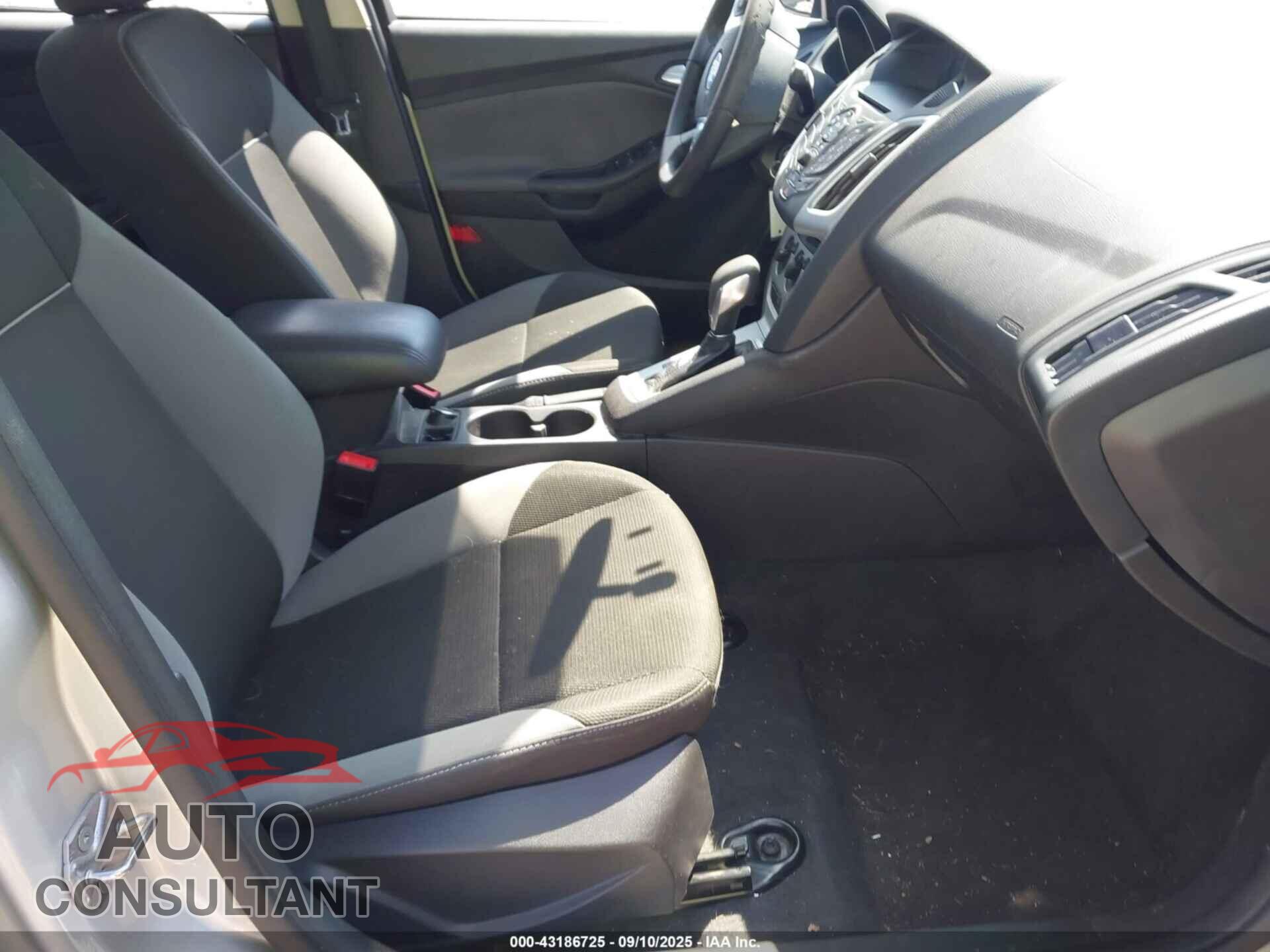 FORD FOCUS 2014 - 1FADP3F27EL354066
