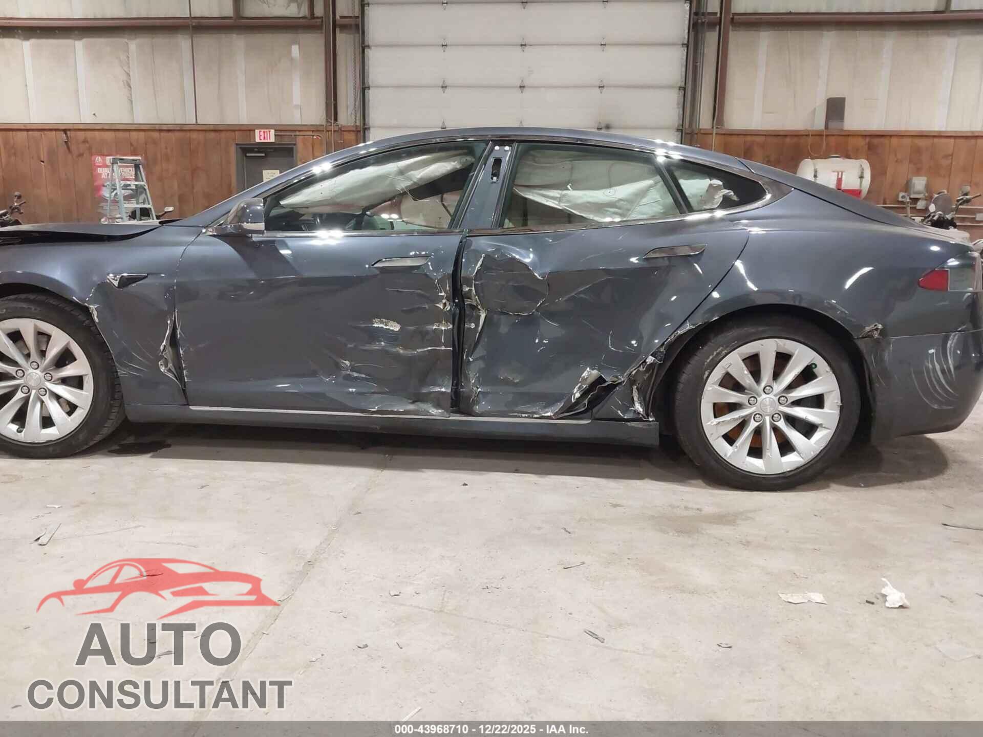 TESLA MODEL S 2017 - 5YJSA1E28HF181982