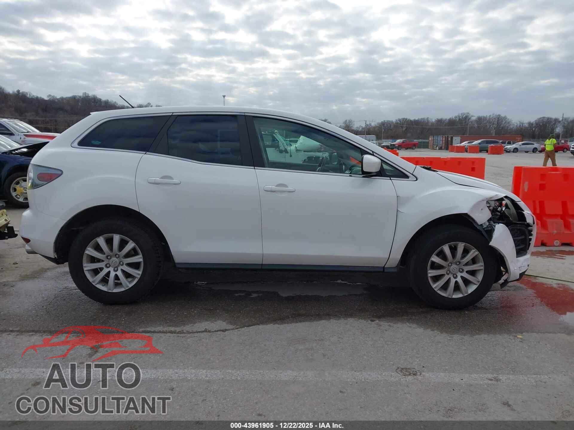 MAZDA CX-7 2011 - JM3ER2C51B0363366