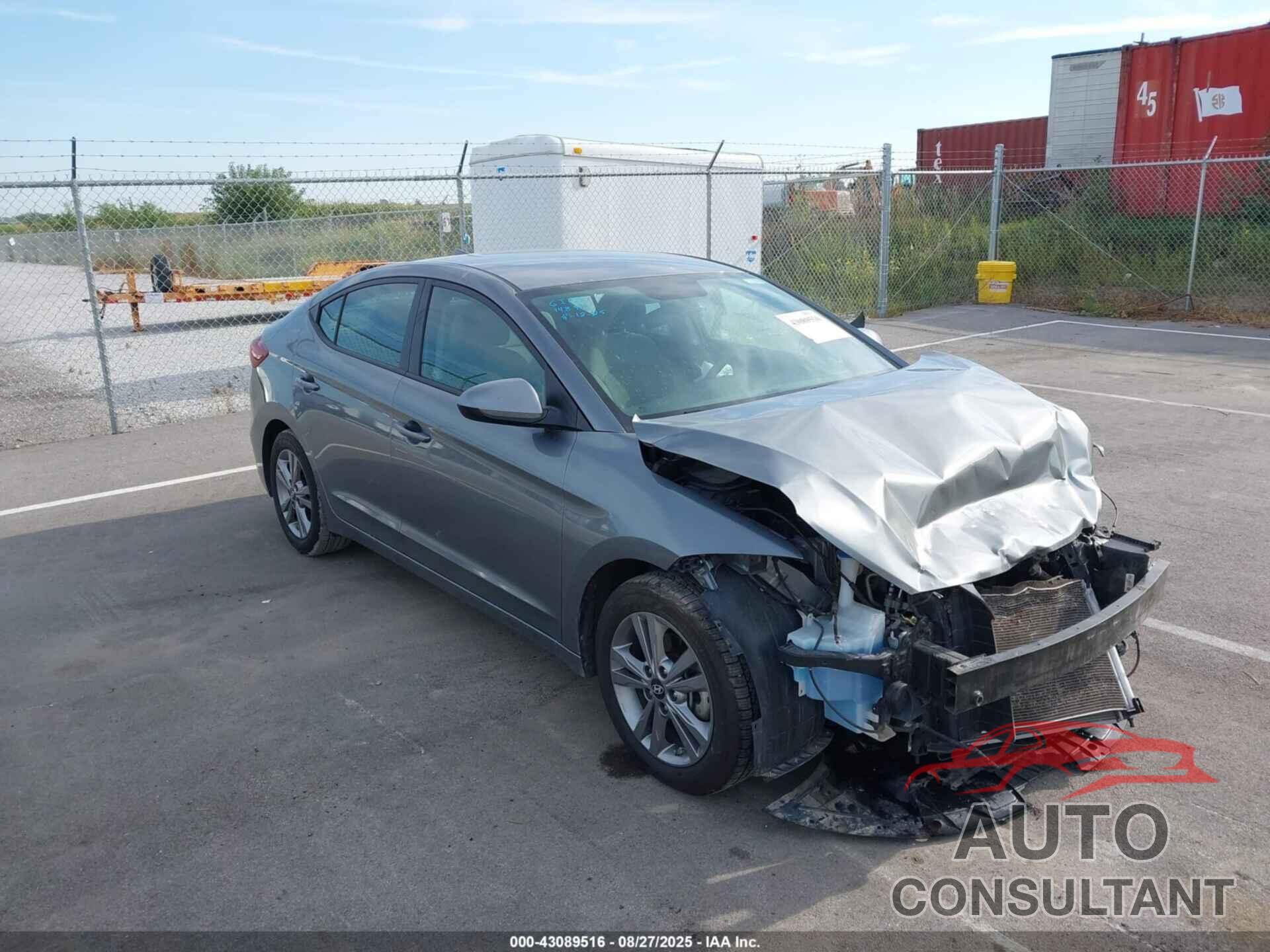 HYUNDAI ELANTRA 2018 - KMHD84LF8JU556418