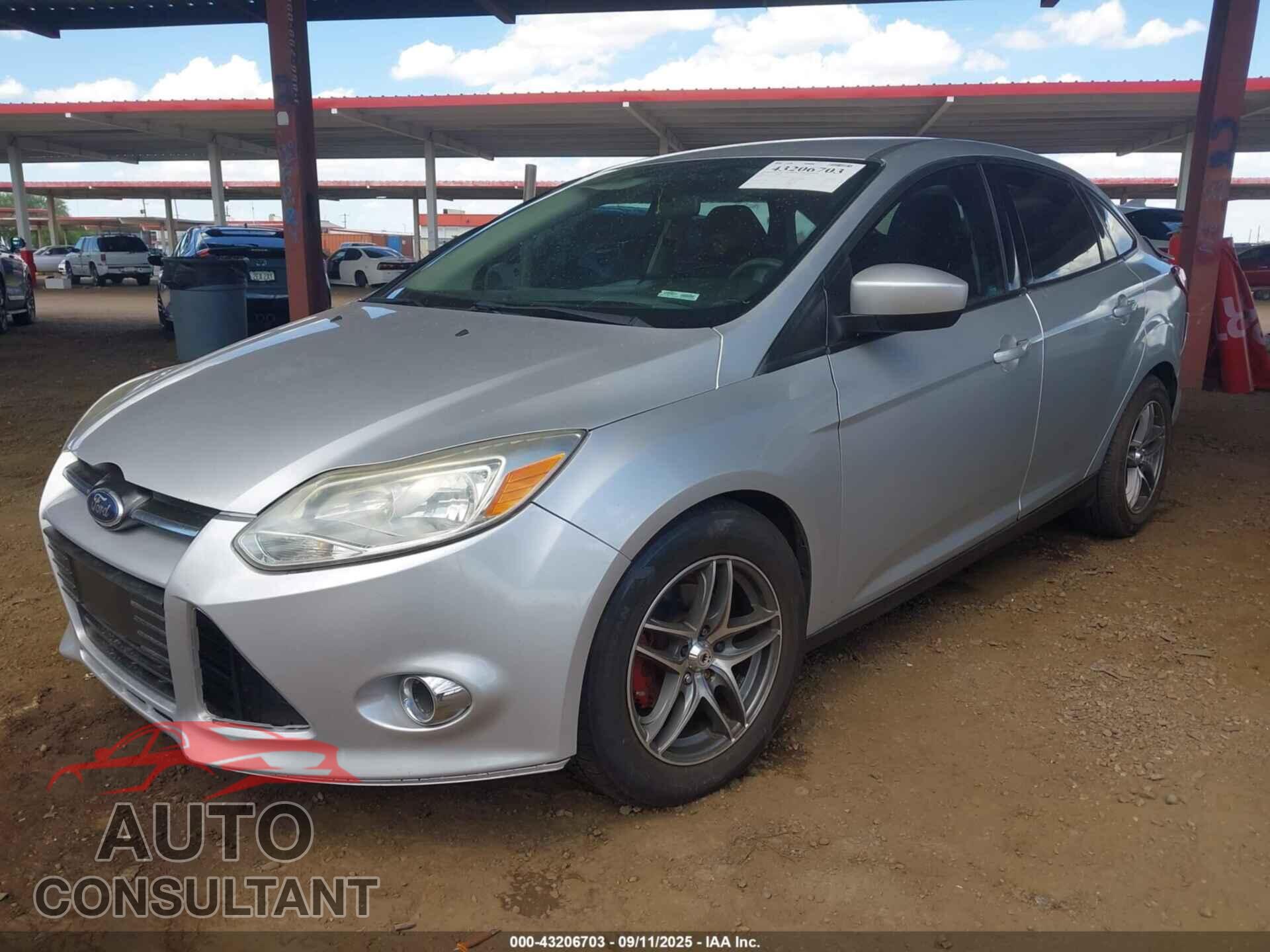 FORD FOCUS 2012 - 1FAHP3F21CL457417