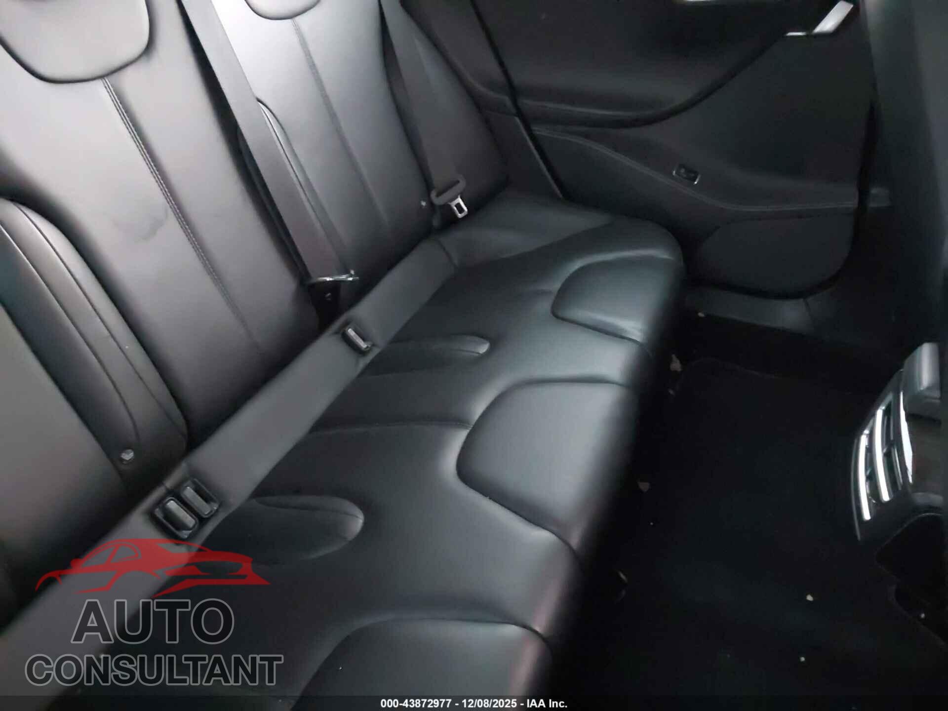 TESLA MODEL S 2015 - 5YJSA1E27FF100273