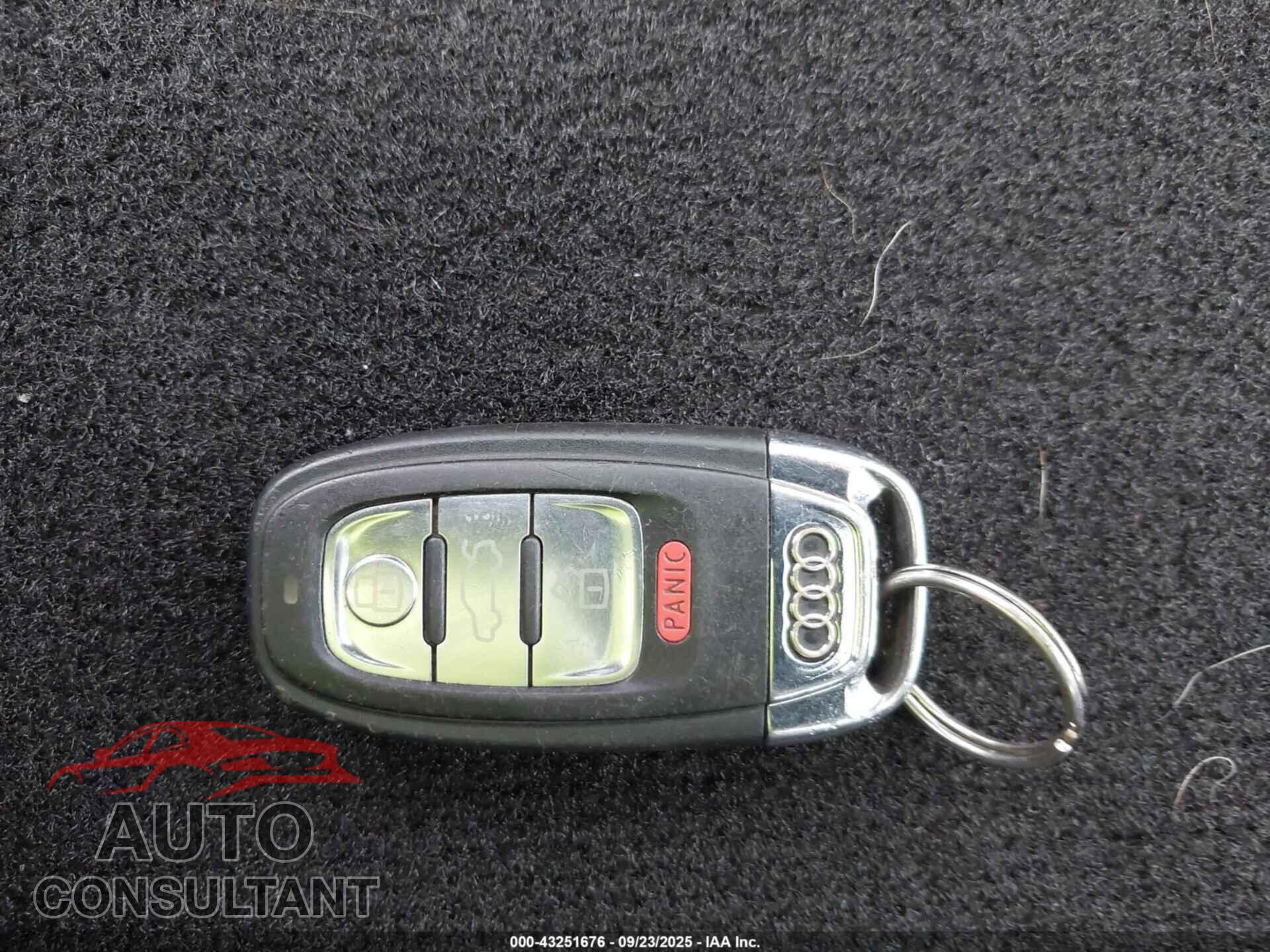 AUDI S5 2013 - WAUCGAFR6DA074850