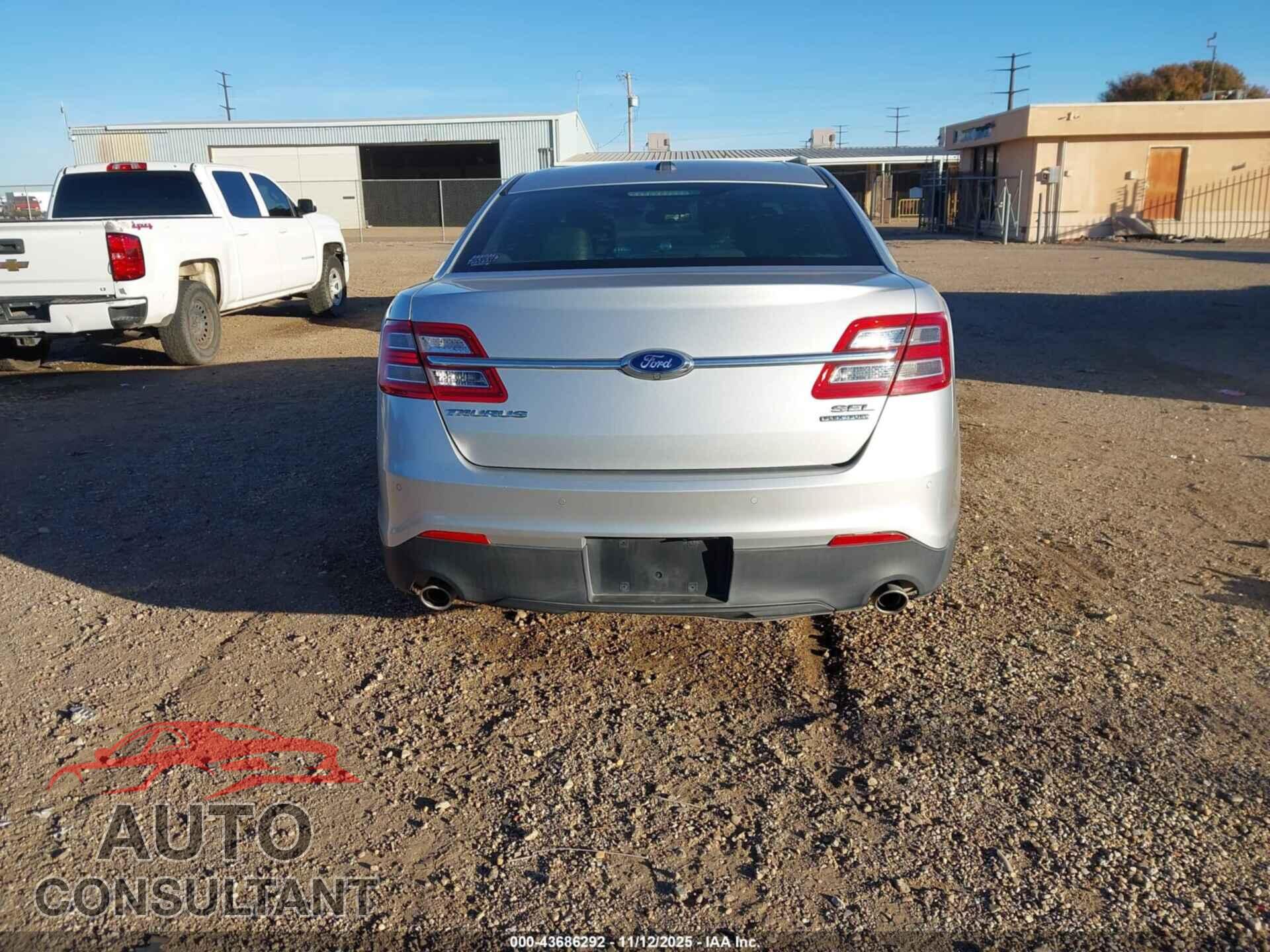 FORD TAURUS 2014 - 1FAHP2E89EG108632