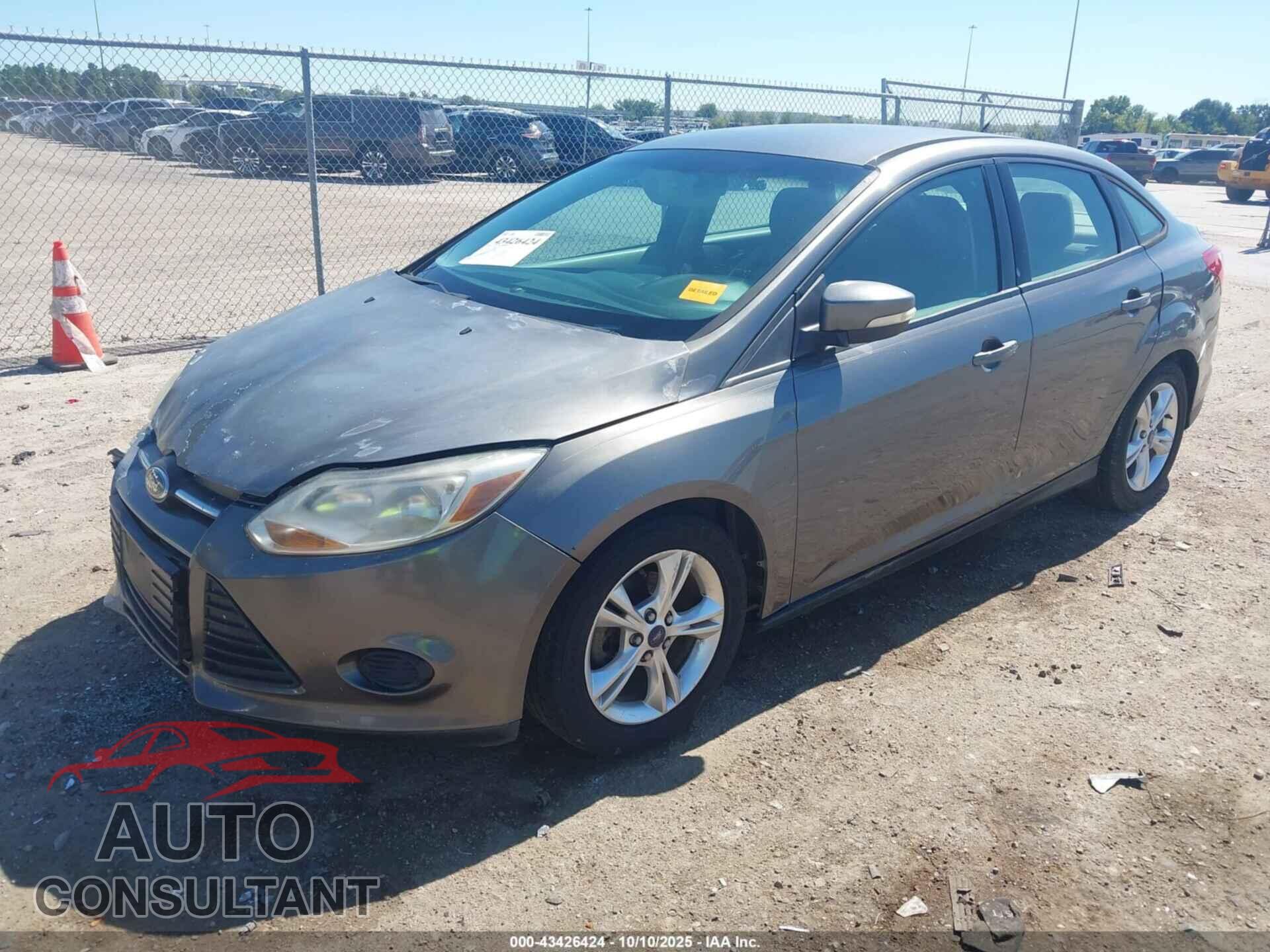 FORD FOCUS 2014 - 1FADP3F27EL138041