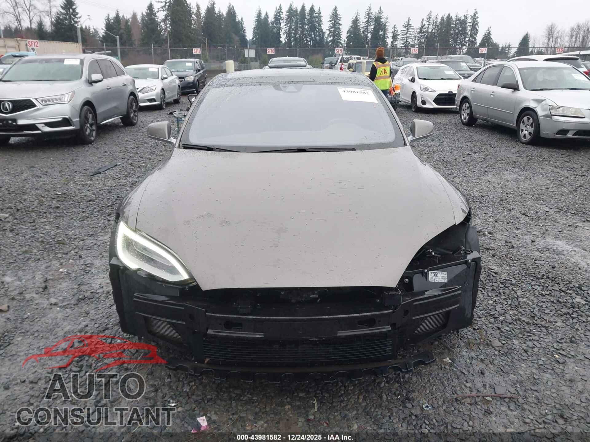 TESLA MODEL S 2016 - 5YJSA1E22GF144456