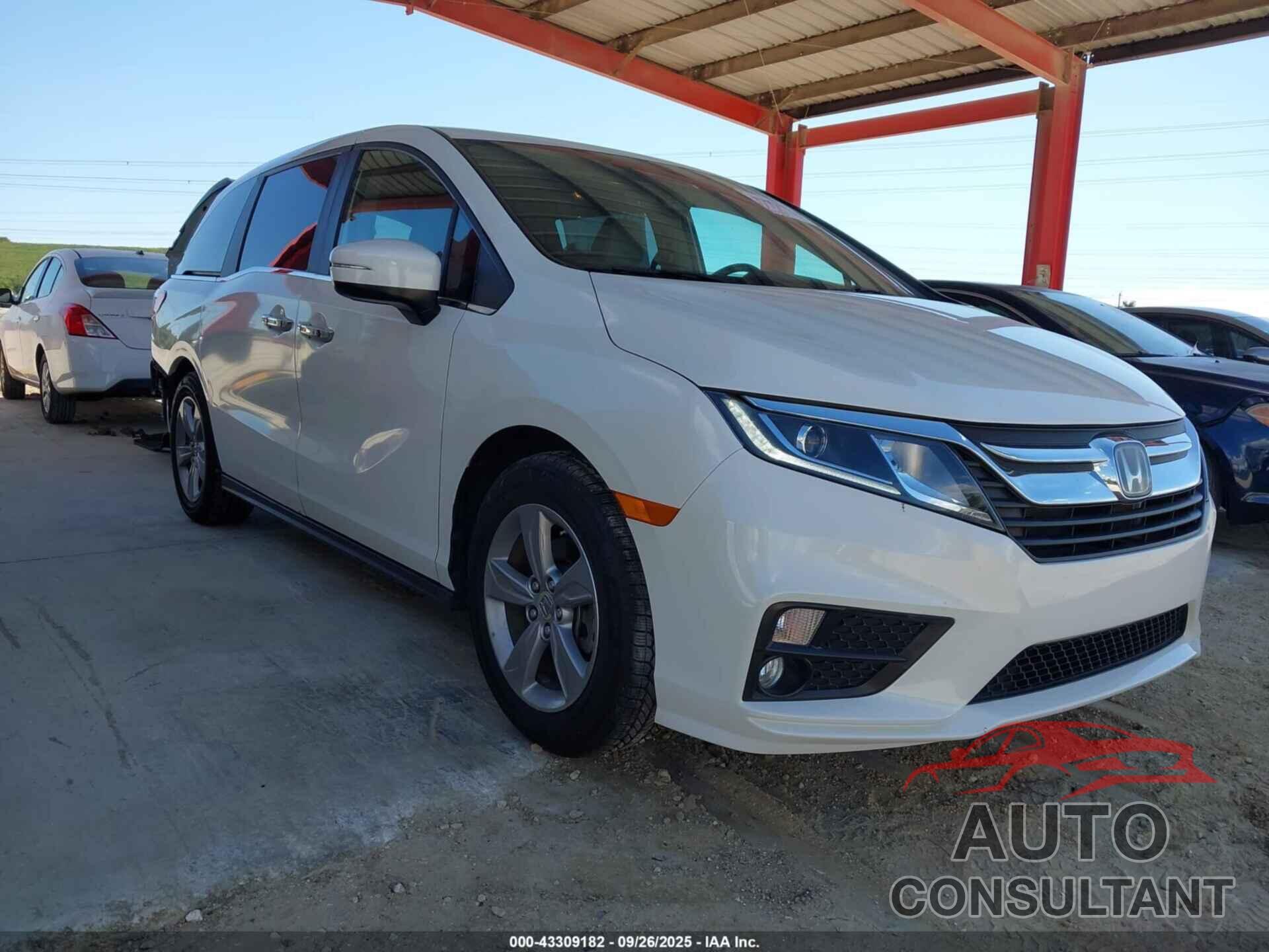 HONDA ODYSSEY 2018 - 5FNRL6H78JB103415