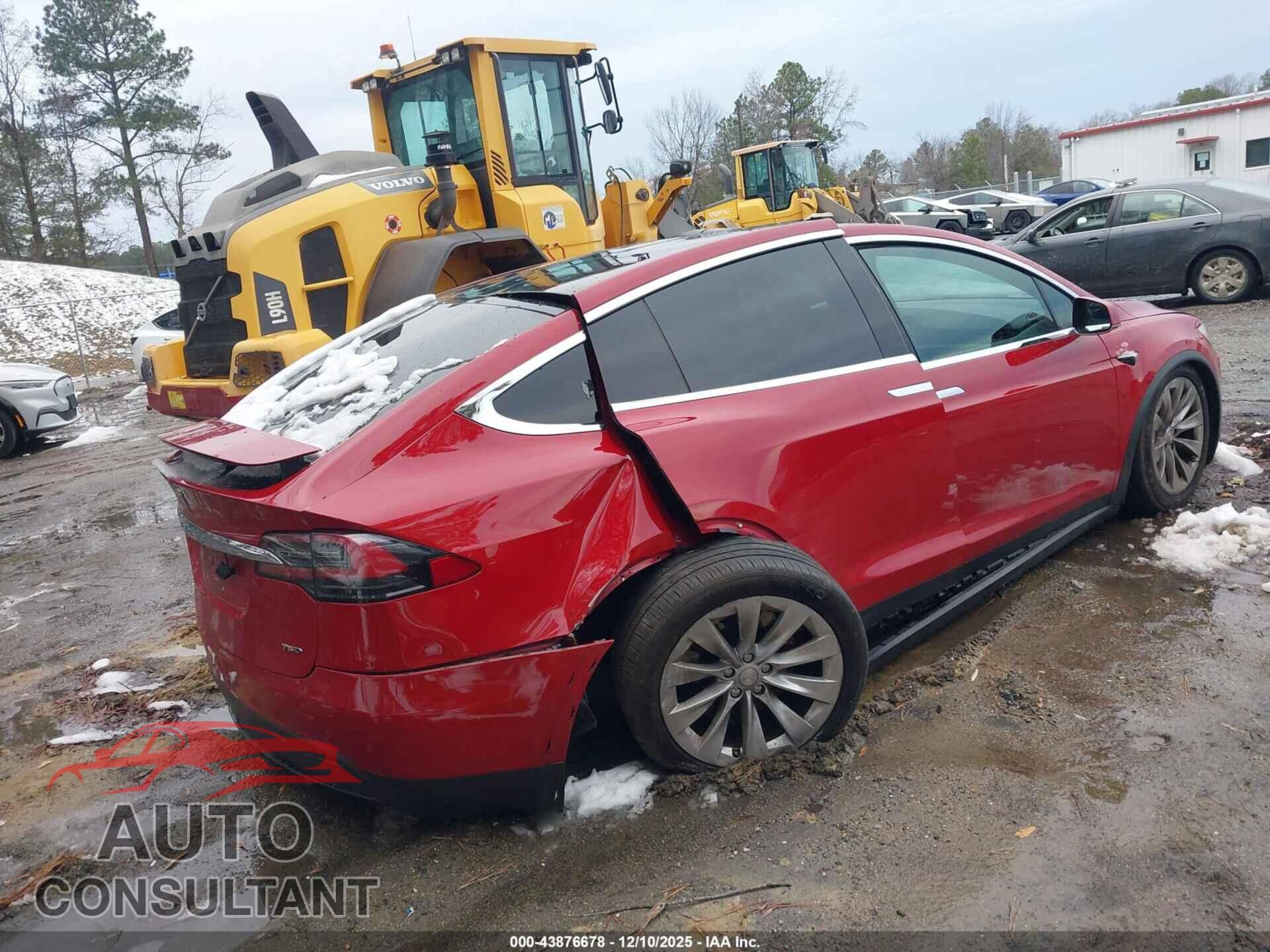 TESLA MODEL X 2017 - 5YJXCBE26HF043749
